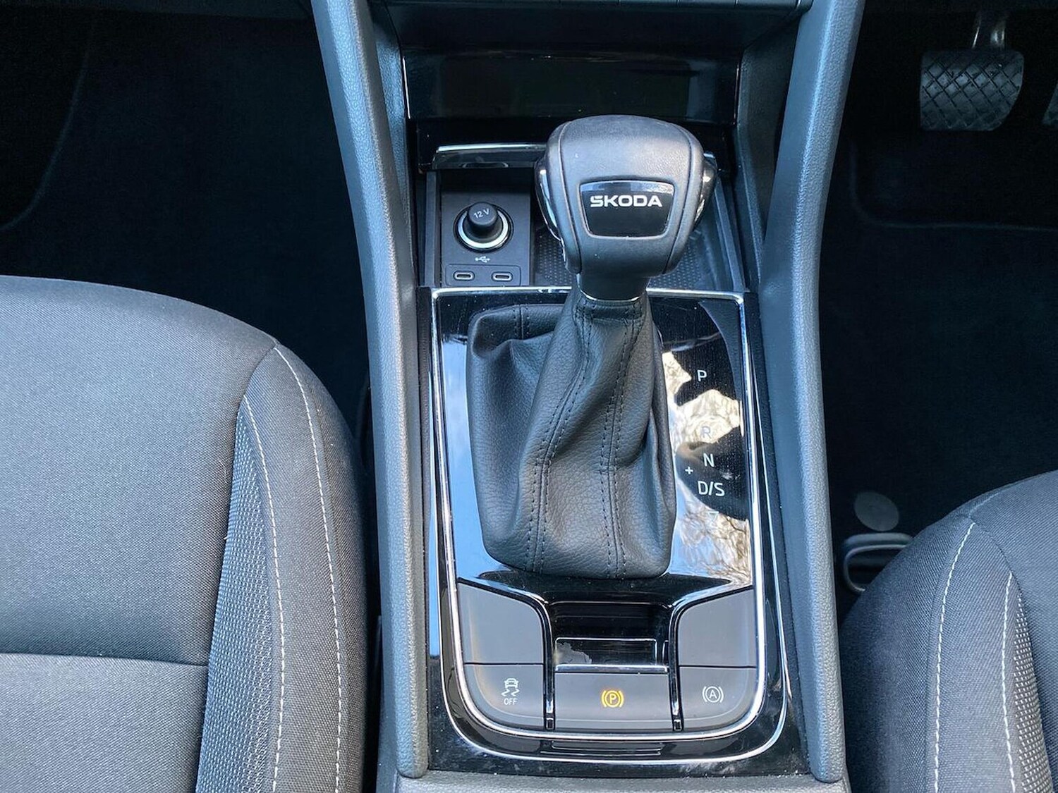 Used Skoda Karoq 2024 for sale - 76566521: Photo 41