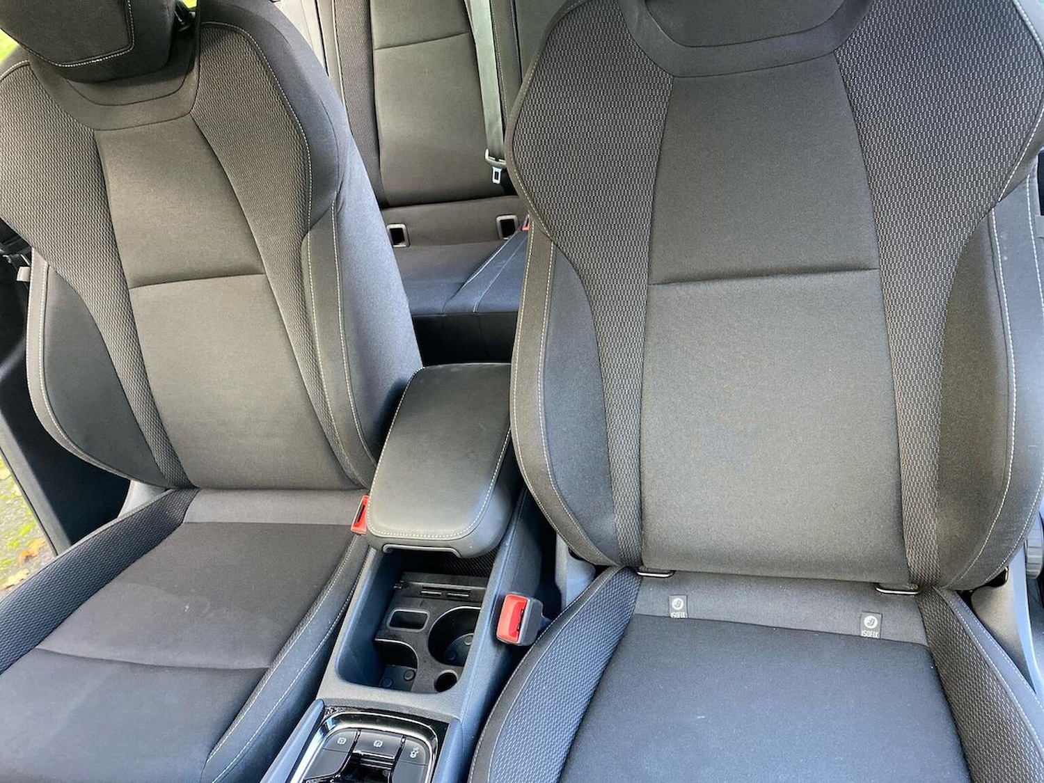 Used Skoda Karoq 2024 for sale - 76566521: Photo 42