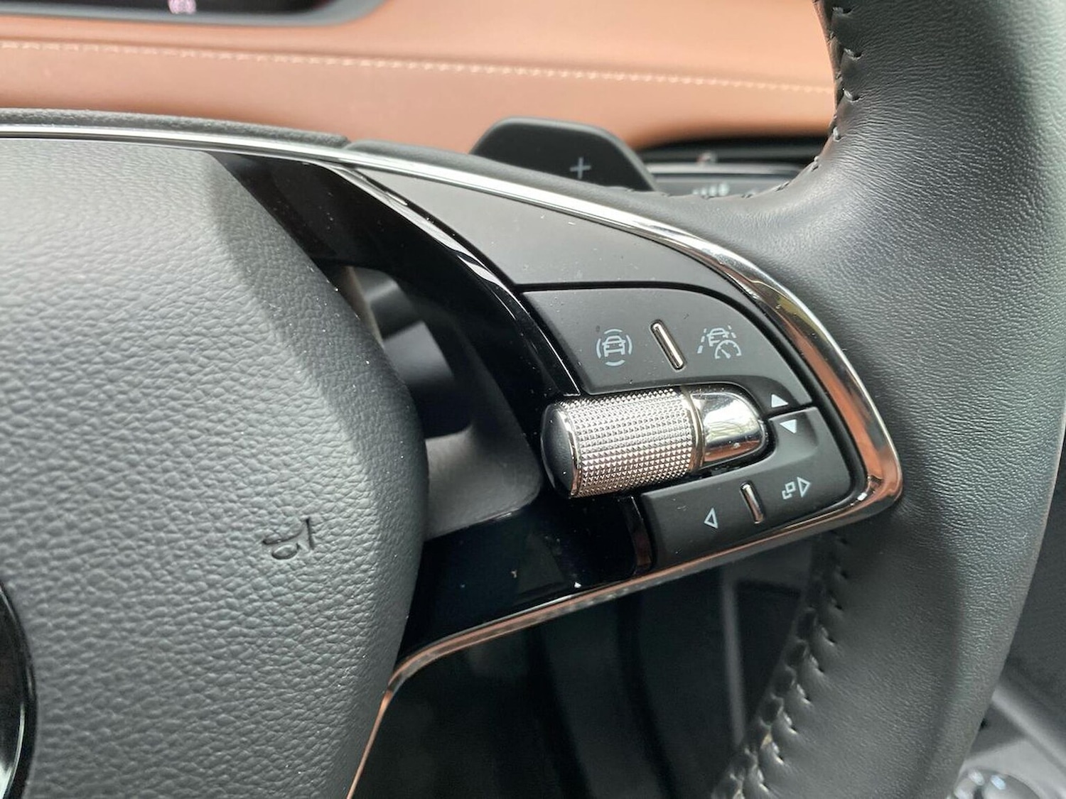 Used Skoda Enyaq 2023 for sale - 76979889: Photo 28