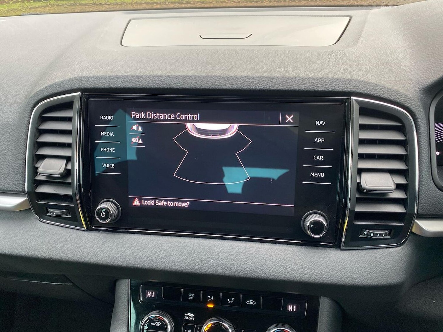 Used Skoda Karoq 2022 for sale - 77555271: Photo 23