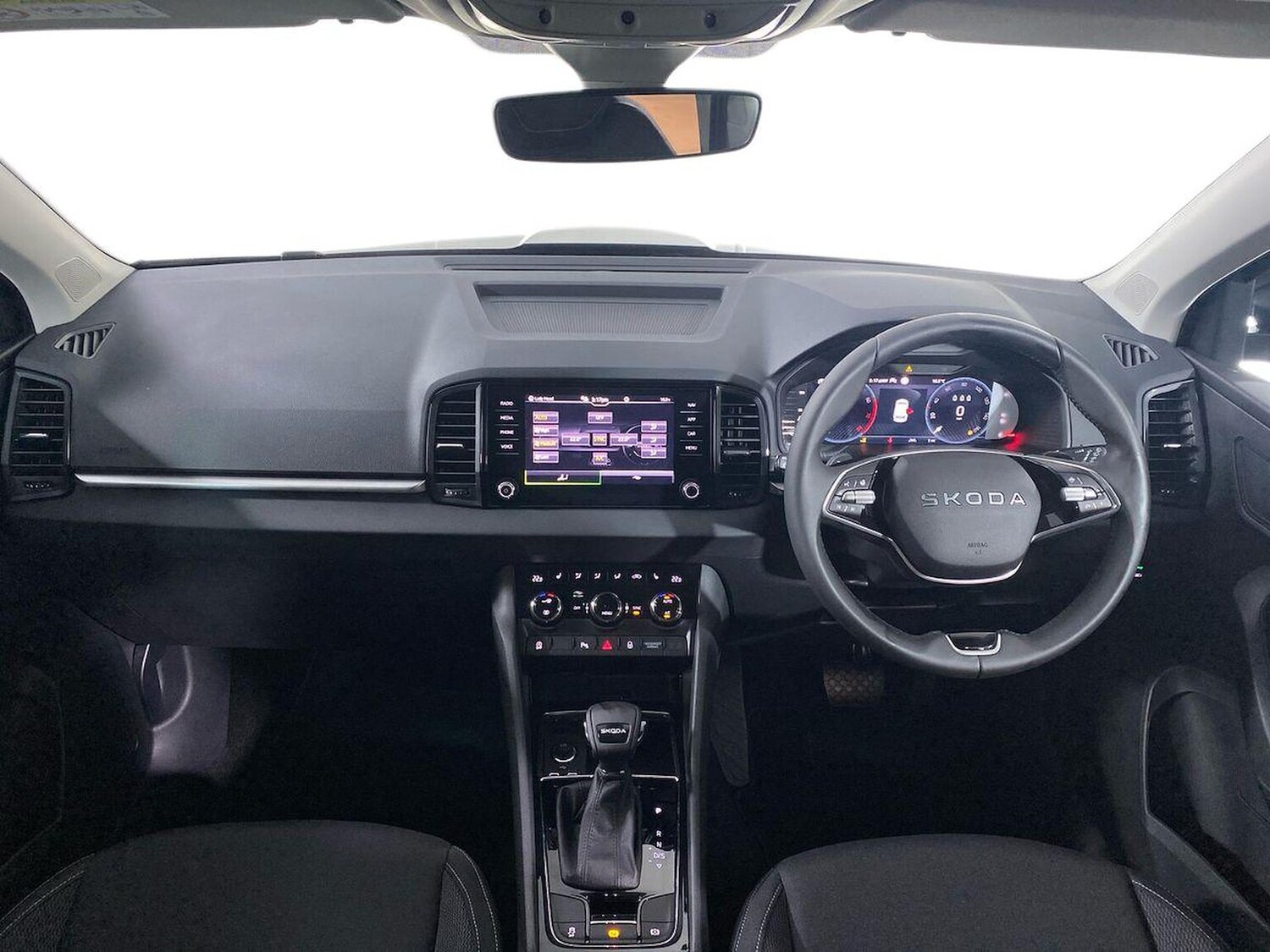 Used Skoda Karoq 2025 for sale - 76273545: Photo 9