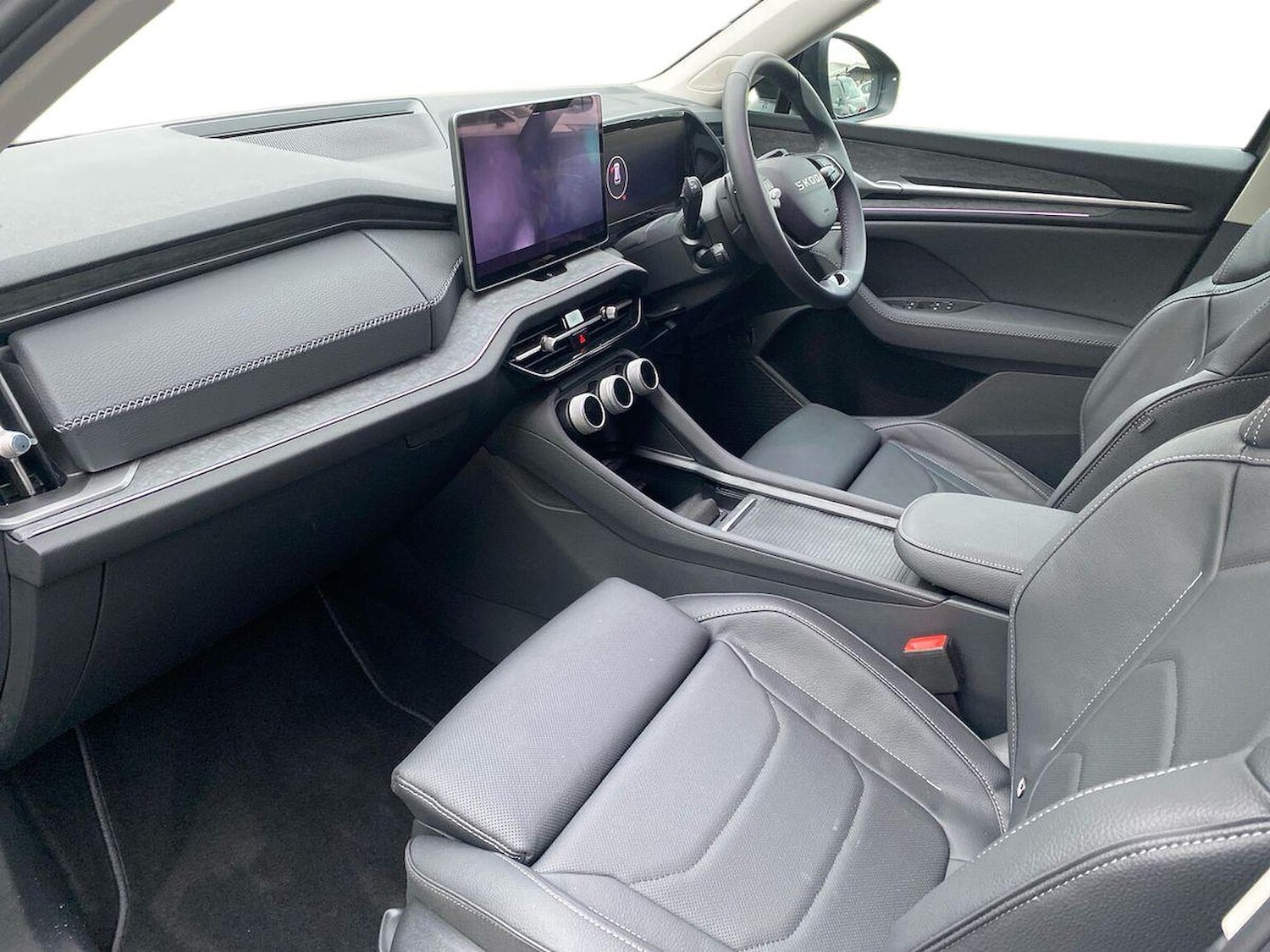 Used Skoda Kodiaq 2025 for sale - 76968983: Photo 8