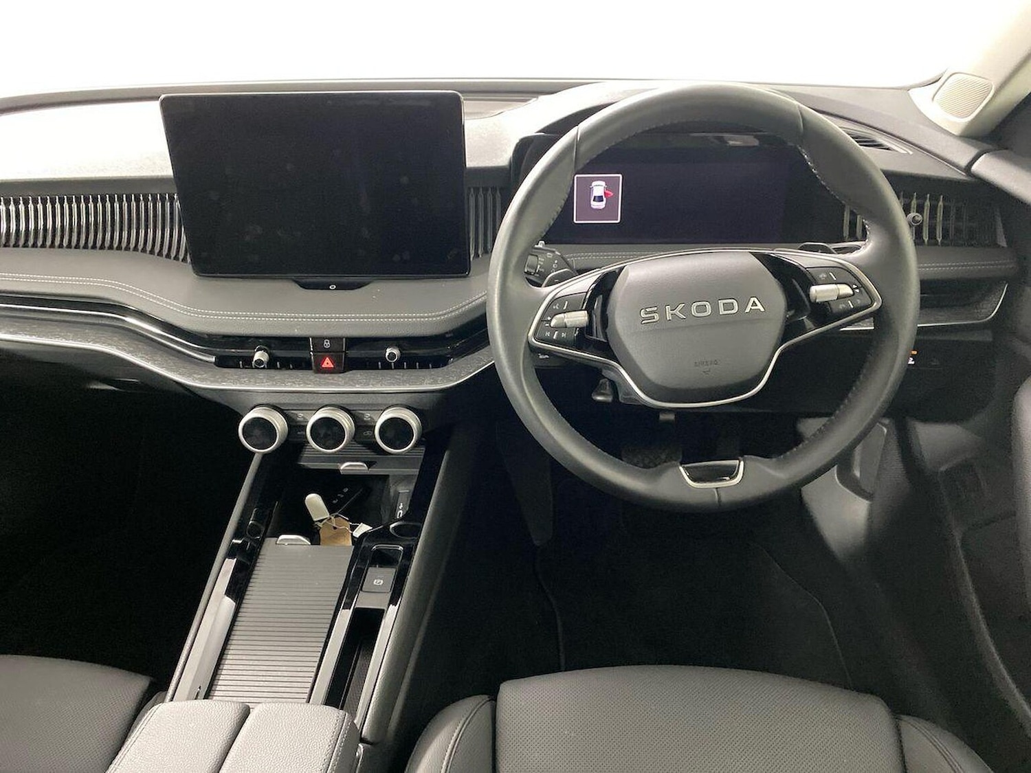 Used Skoda Superb 2025 for sale - 76830680: Photo 9