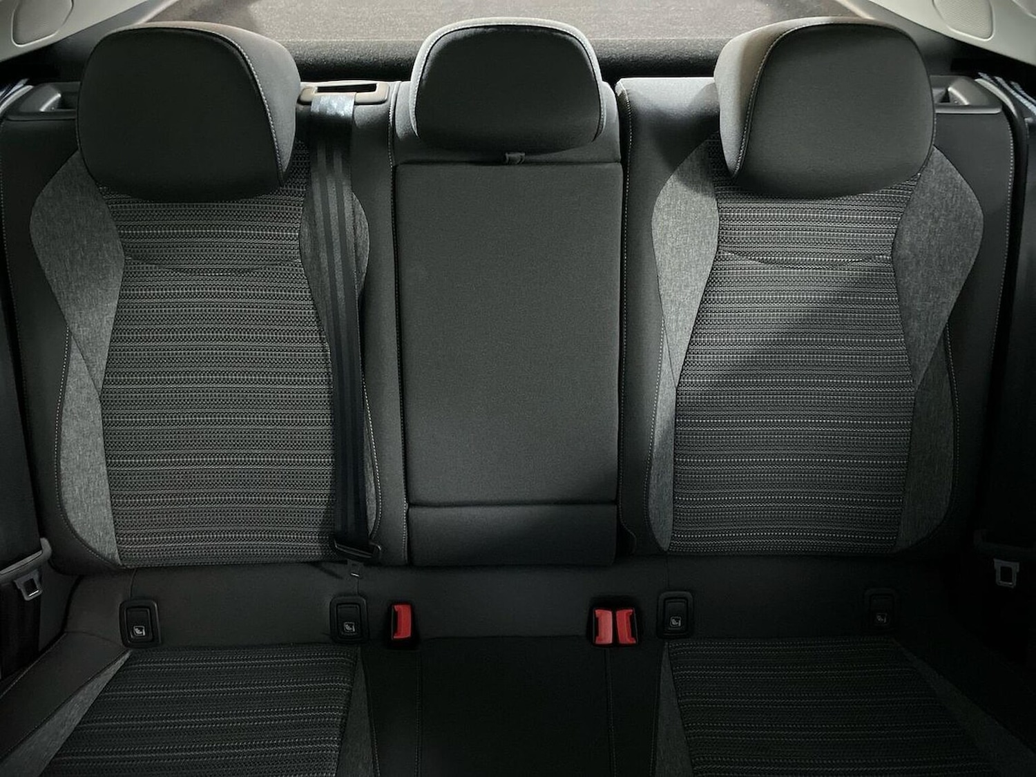 Used Skoda Superb 2025 for sale - 76490618: Photo 16