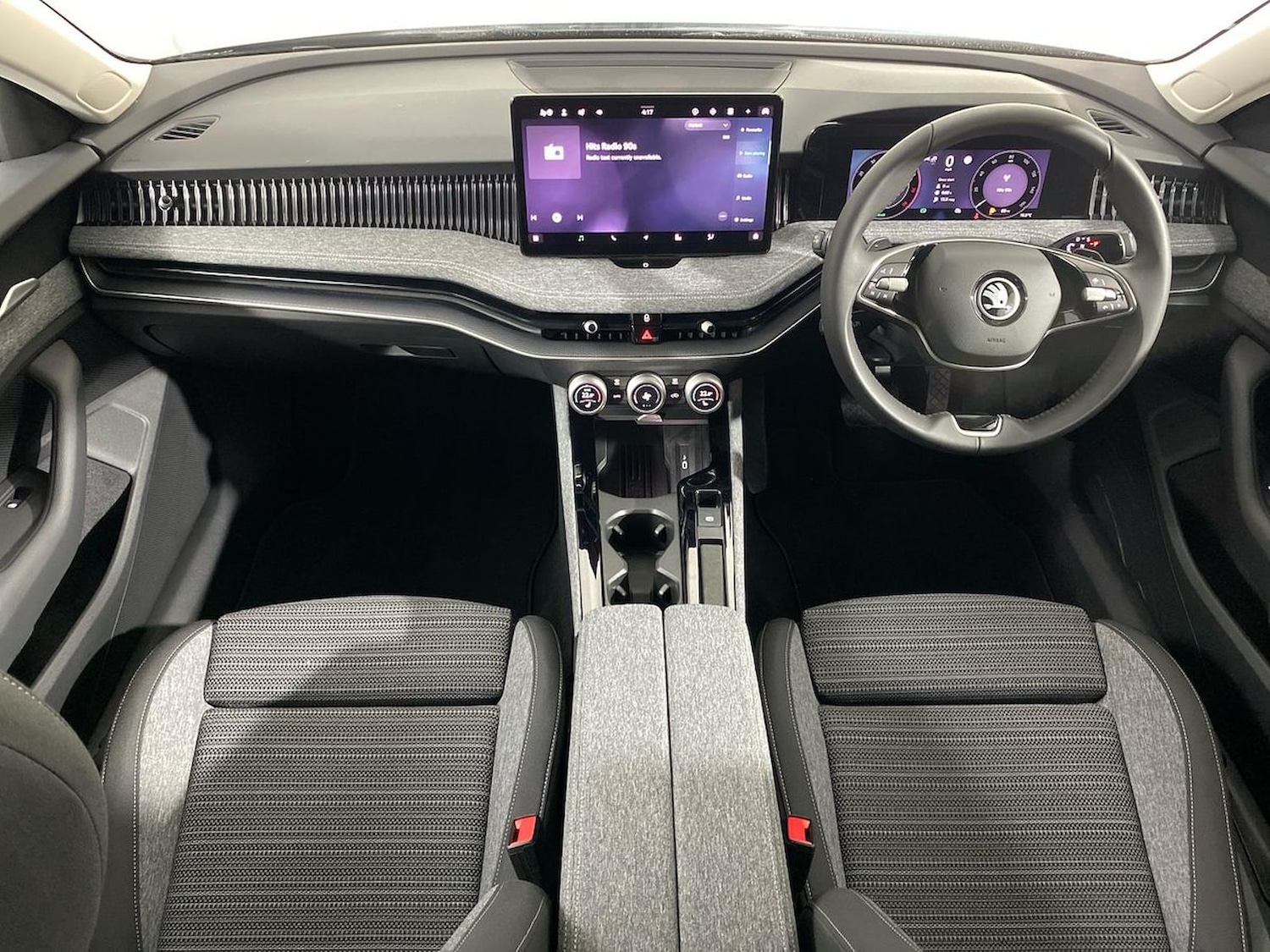 Used Skoda Superb 2025 for sale - 76490618: Photo 39