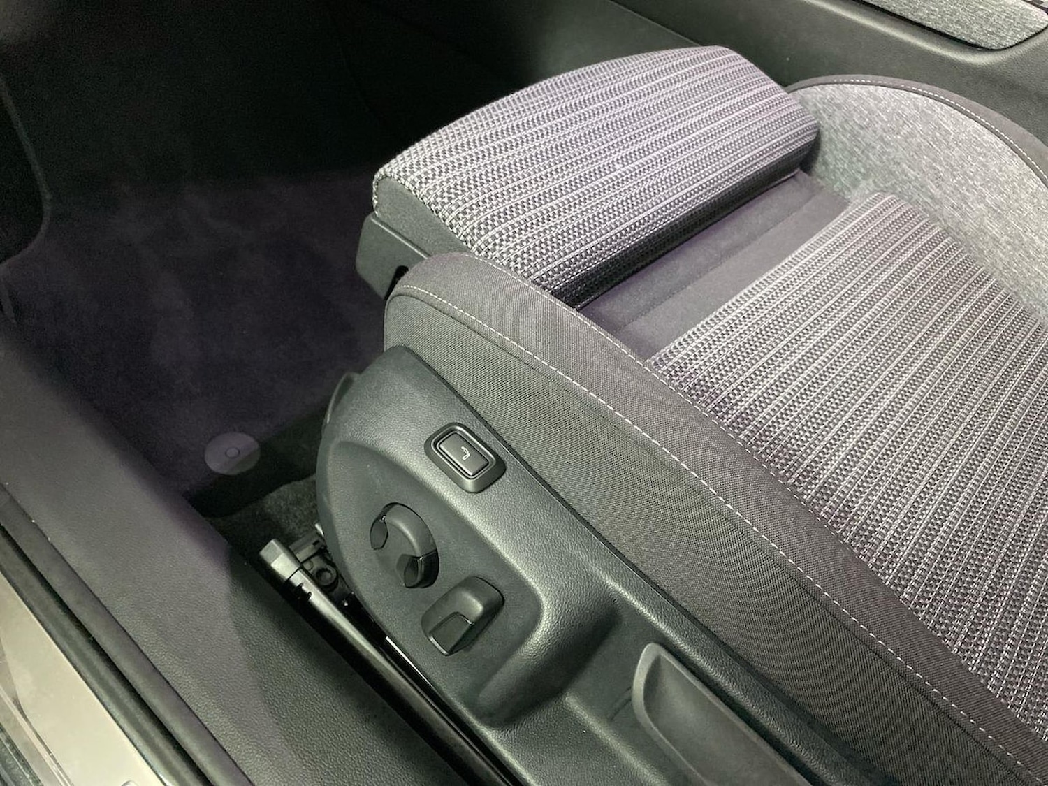 Used Skoda Superb 2025 for sale - 76490618: Photo 45