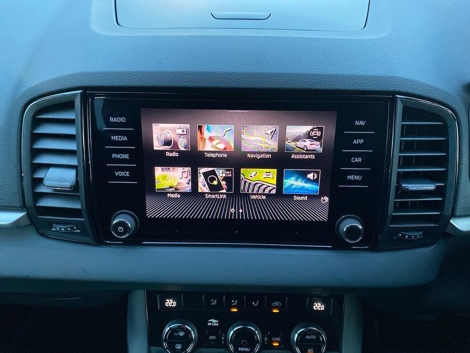 Used Skoda Karoq 2024 for sale - 76566515: Photo 11