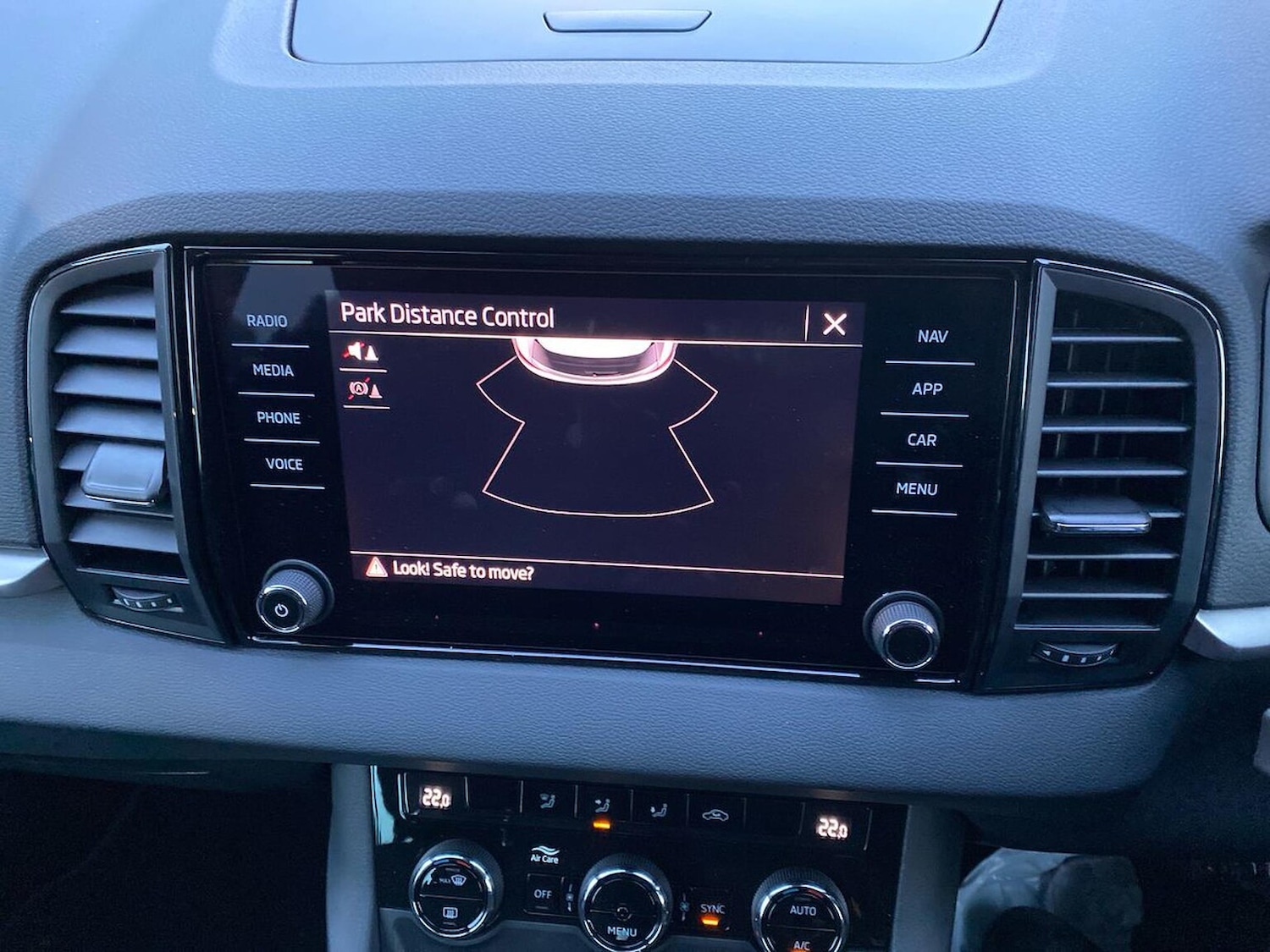 Used Skoda Karoq 2024 for sale - 76566515: Photo 22