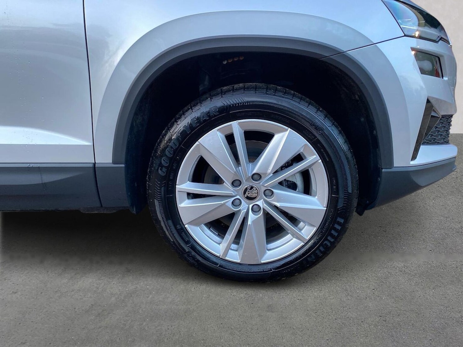 Used Skoda Karoq 2024 for sale - 76566515: Photo 6