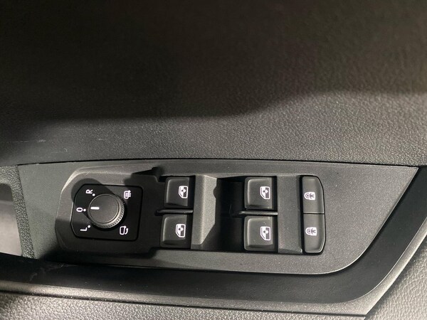 Used Skoda Karoq 2025 for sale - 76089110: Photo 29