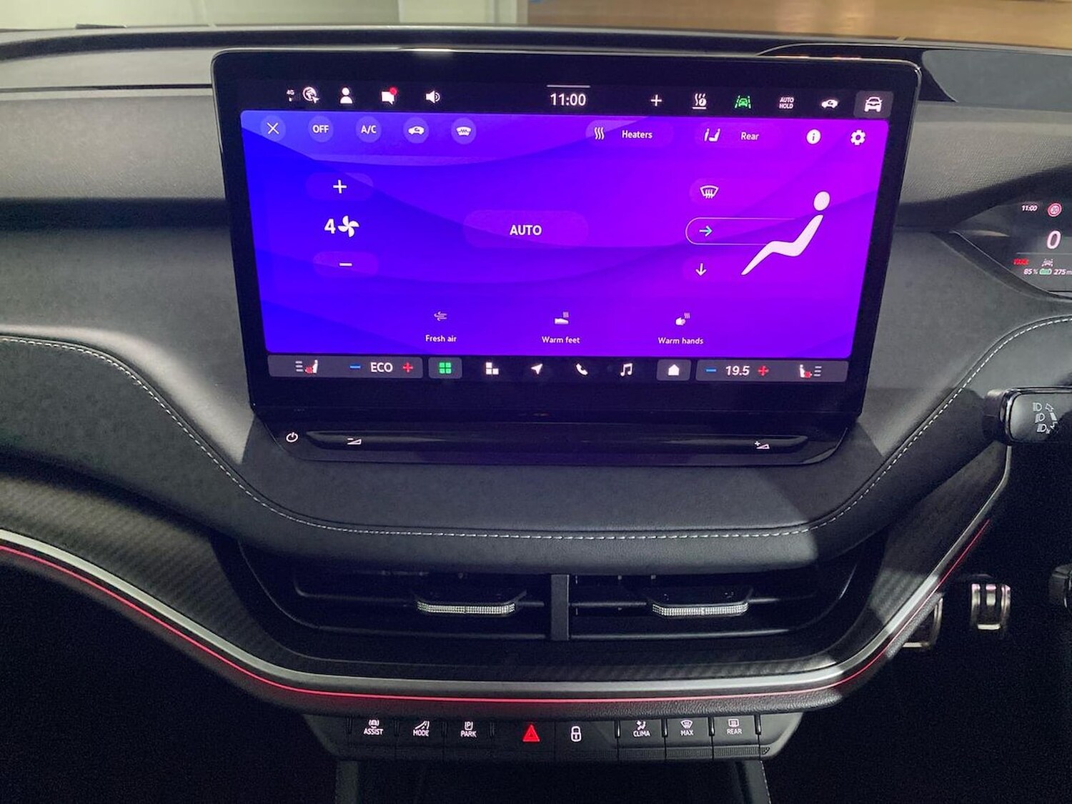 Used Skoda Enyaq 2025 for sale - 78194647: Photo 13