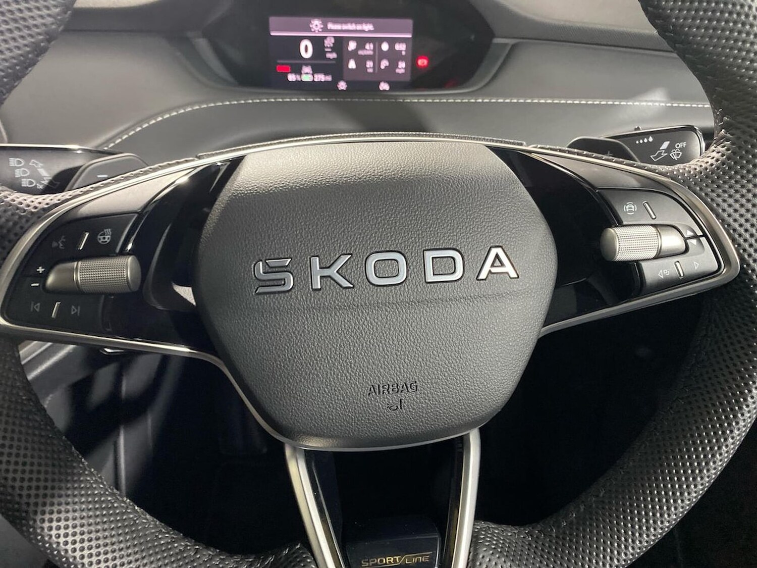 Used Skoda Enyaq 2025 for sale - 78194647: Photo 27