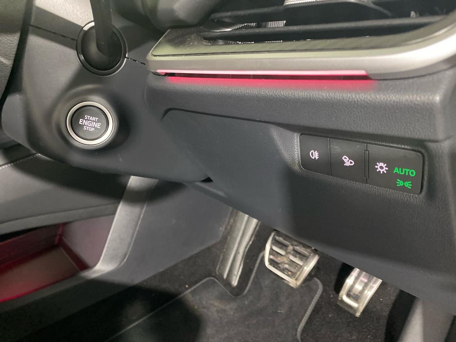 Used Skoda Enyaq 2025 for sale - 78194647: Photo 32