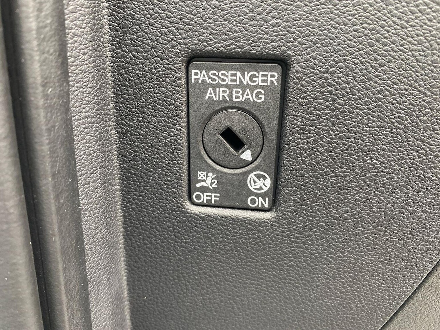 Used Skoda Karoq 2025 for sale - 76237039: Photo 23