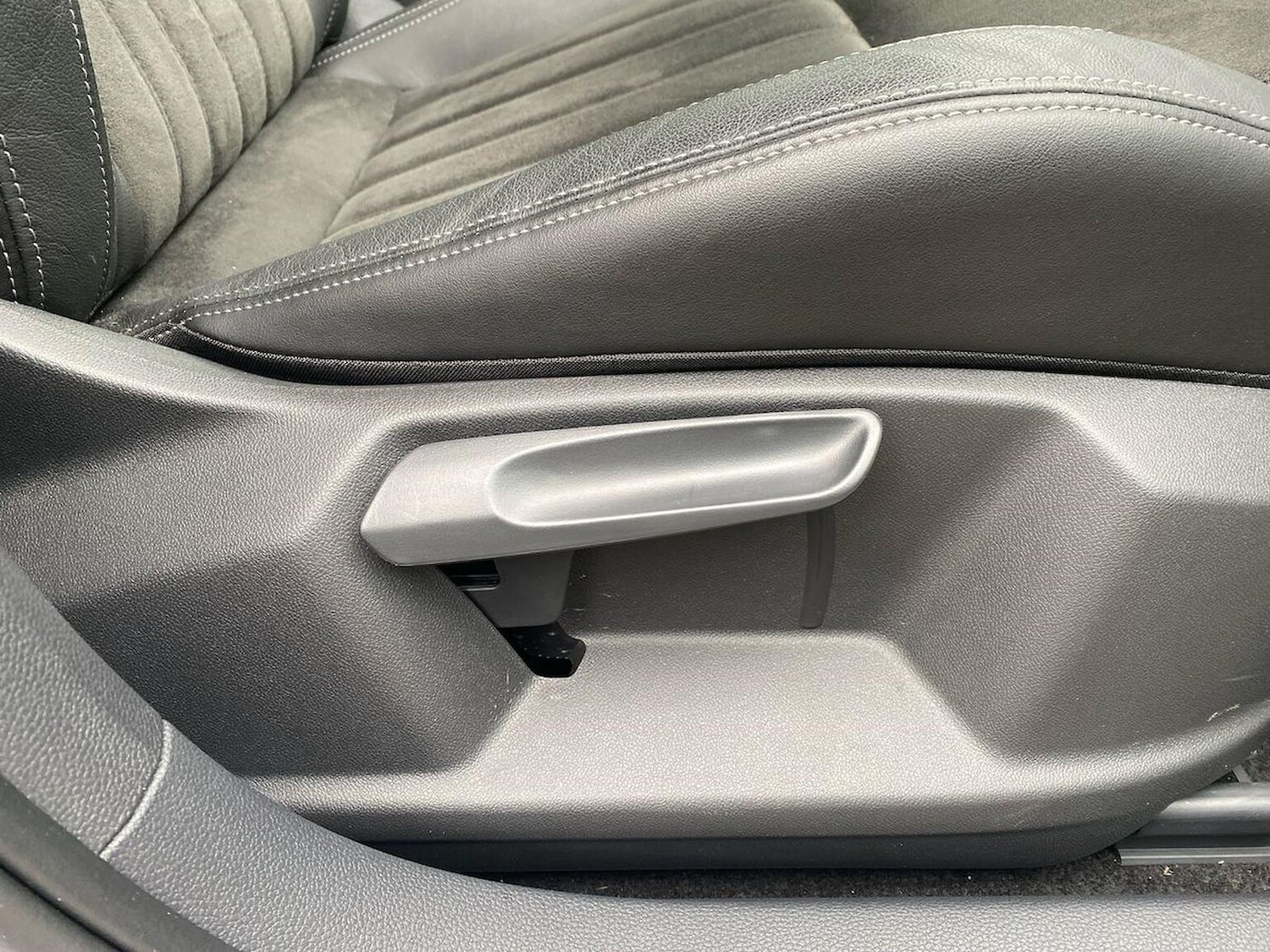 Used Skoda Karoq 2025 for sale - 76237039: Photo 25