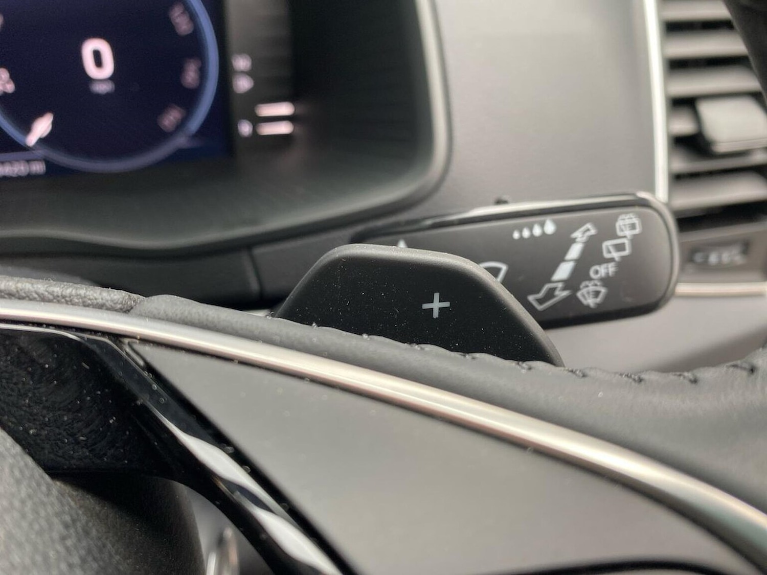 Used Skoda Karoq 2025 for sale - 76237039: Photo 38