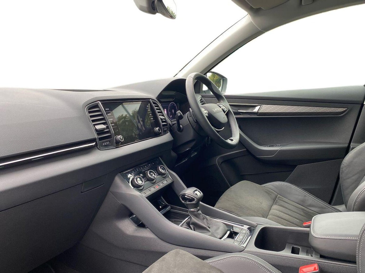 Used Skoda Karoq 2025 for sale - 76237039: Photo 7