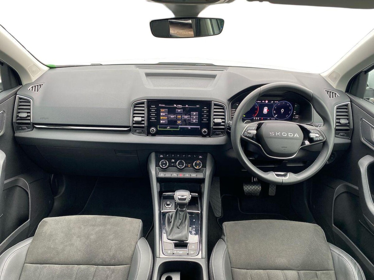 Used Skoda Karoq 2025 for sale - 76237039: Photo 8