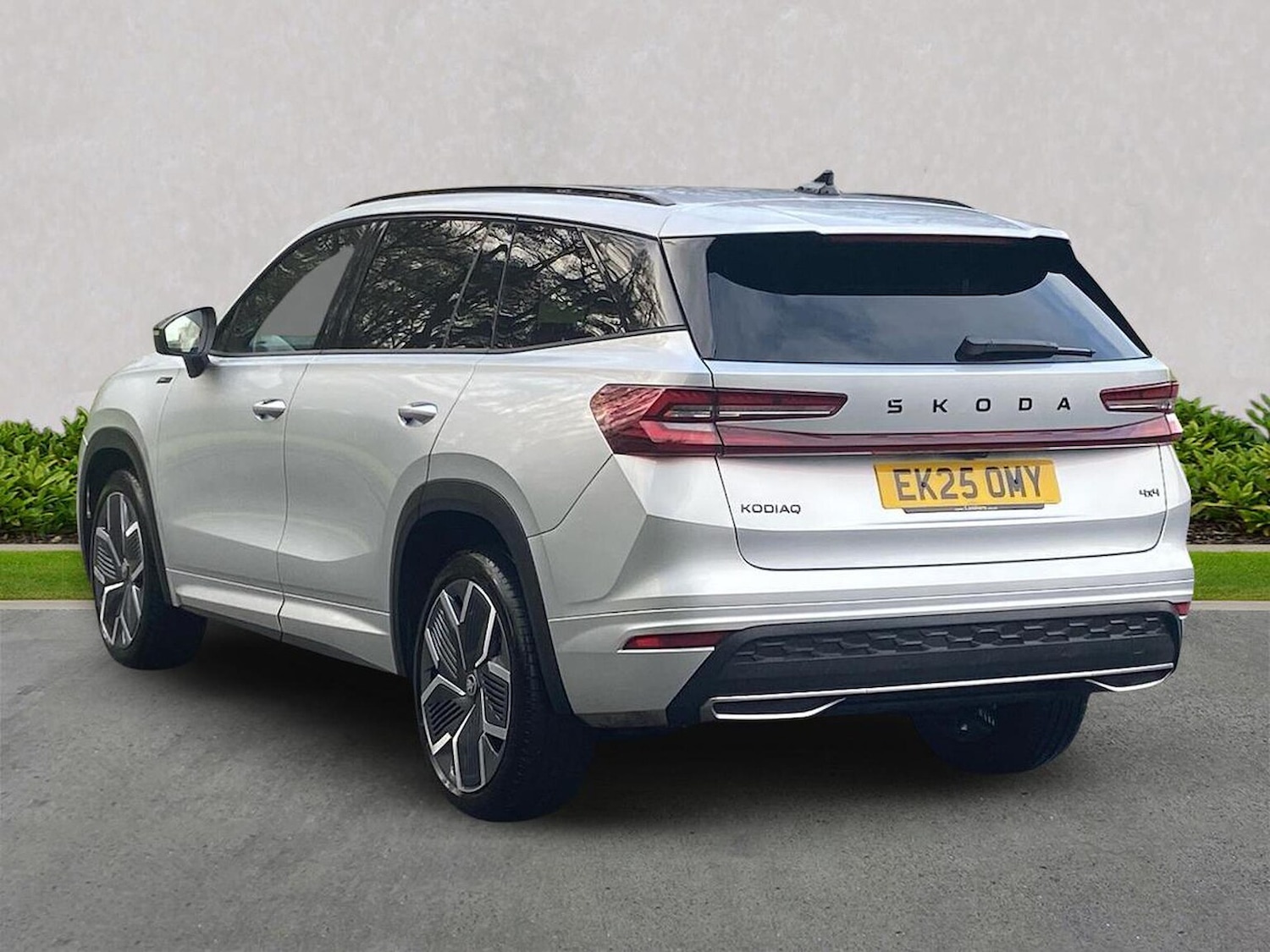 Used Skoda Kodiaq 2025 for sale - 76920114: Photo 2