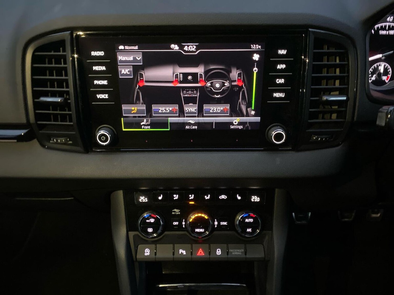 Used Skoda Karoq 2022 for sale - 76968992: Photo 13