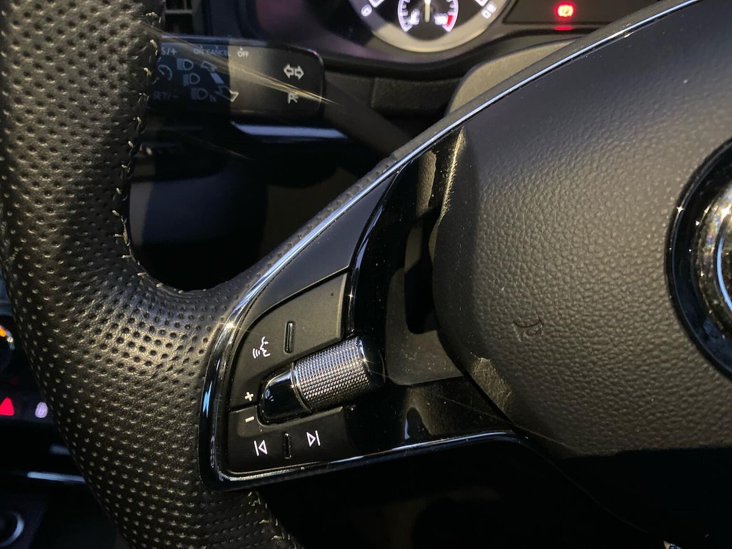 Used Skoda Karoq 2022 for sale - 76968992: Photo 28