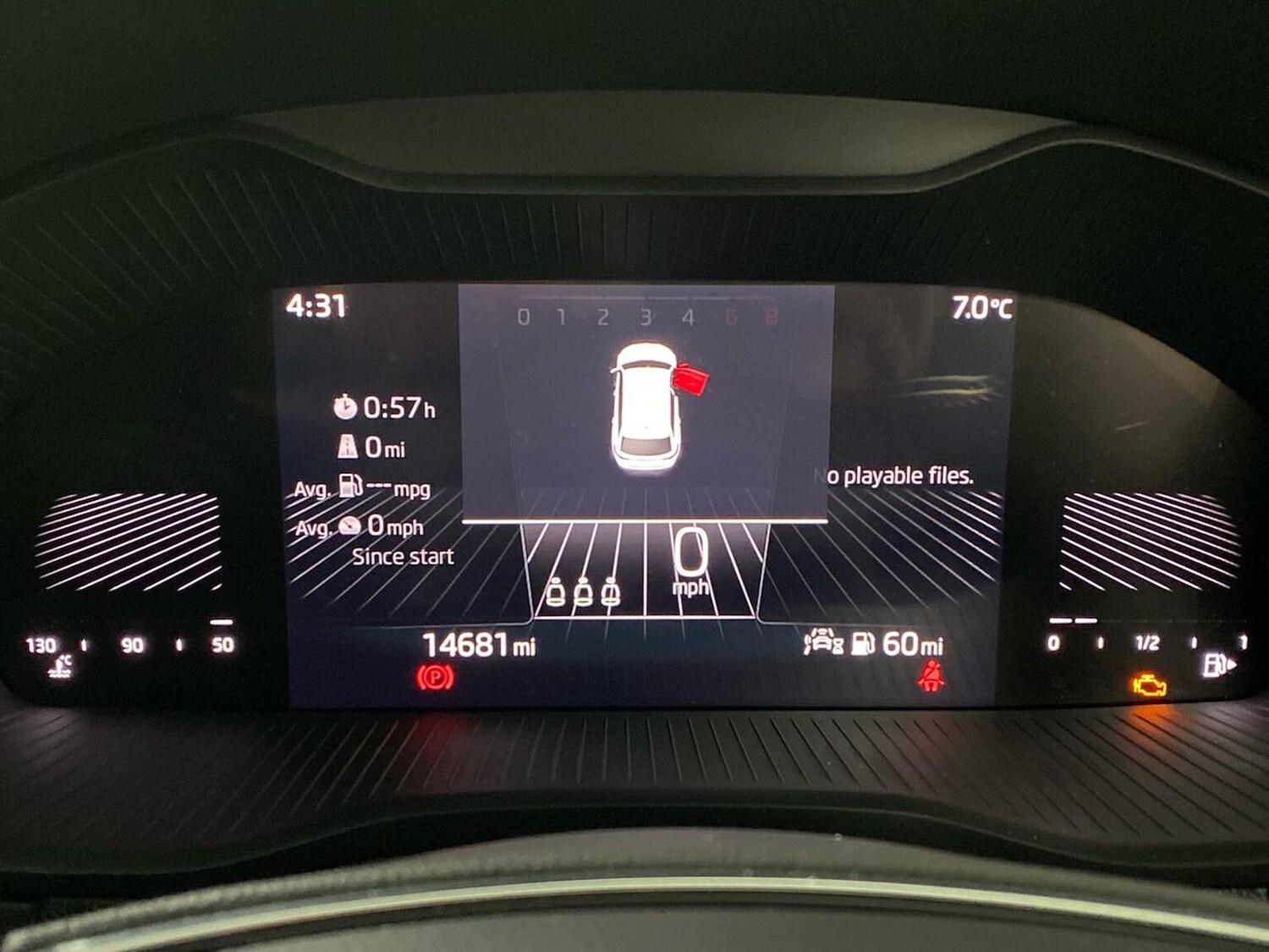 Used Skoda Karoq 2023 for sale - 78026186: Photo 10