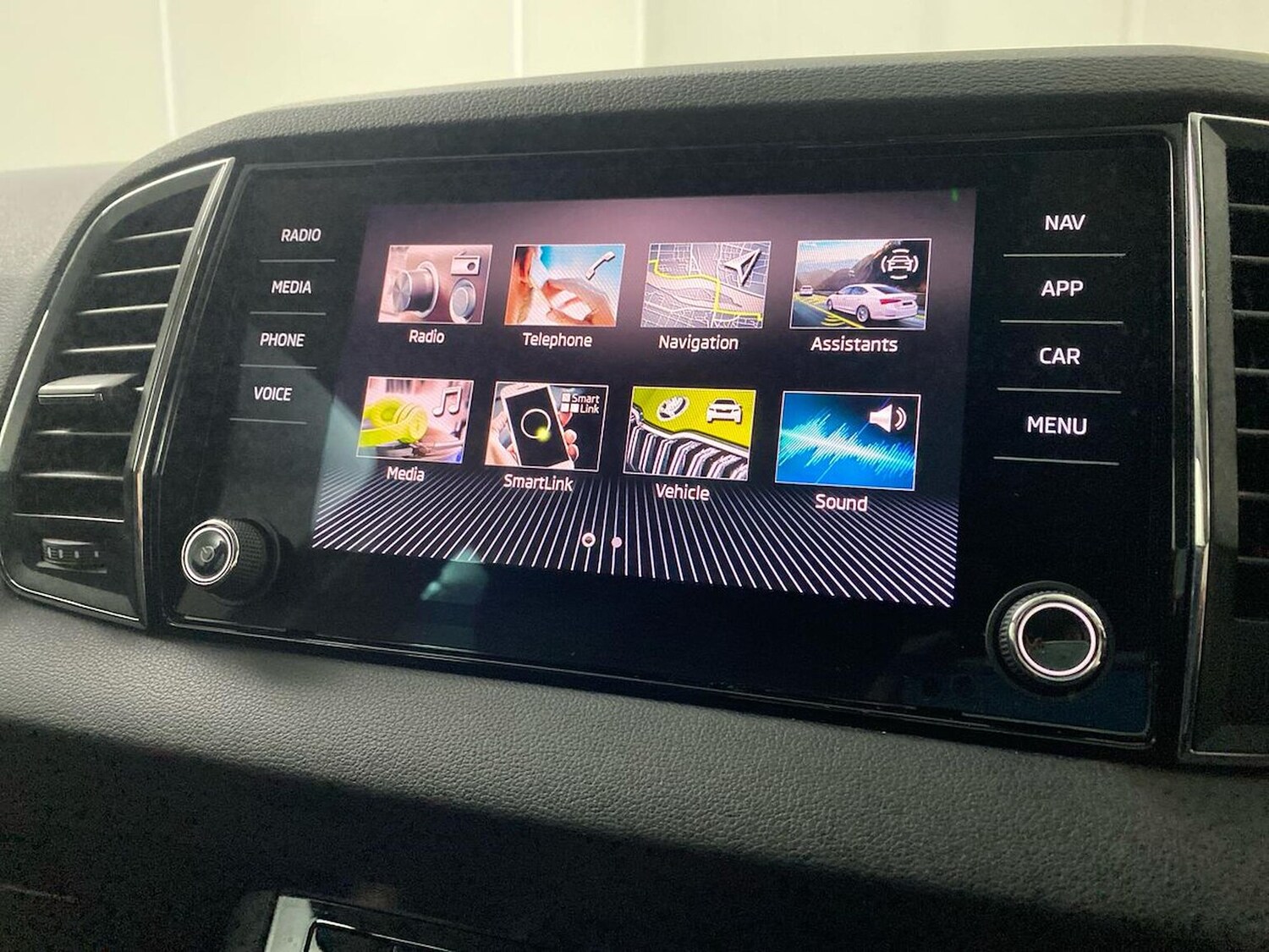 Used Skoda Karoq 2023 for sale - 78026186: Photo 11