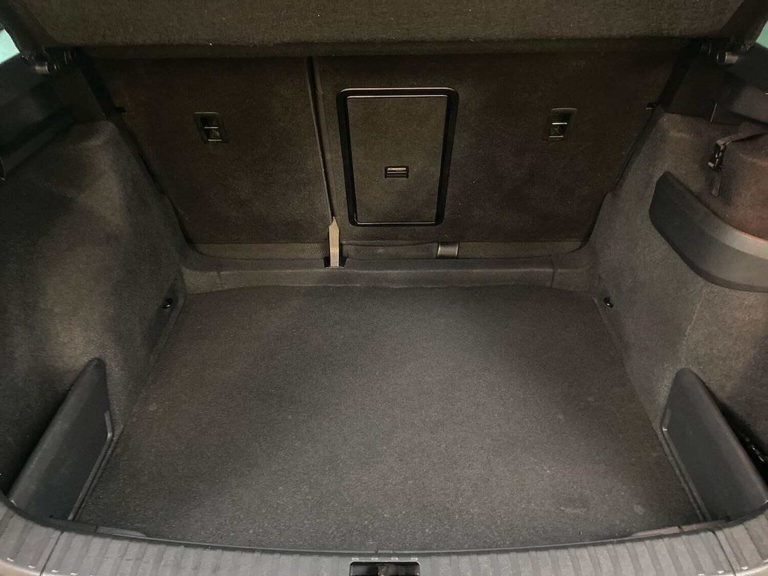 Used Skoda Karoq 2023 for sale - 78026186: Photo 17