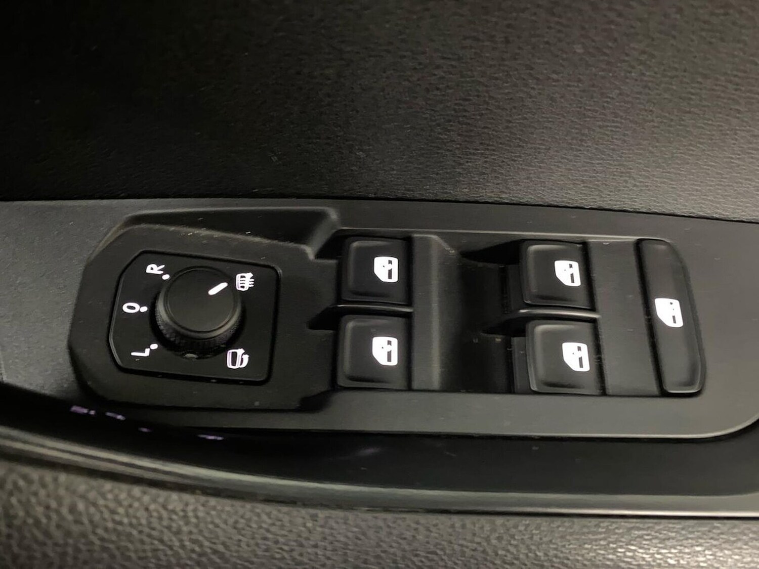 Used Skoda Karoq 2023 for sale - 78026186: Photo 22