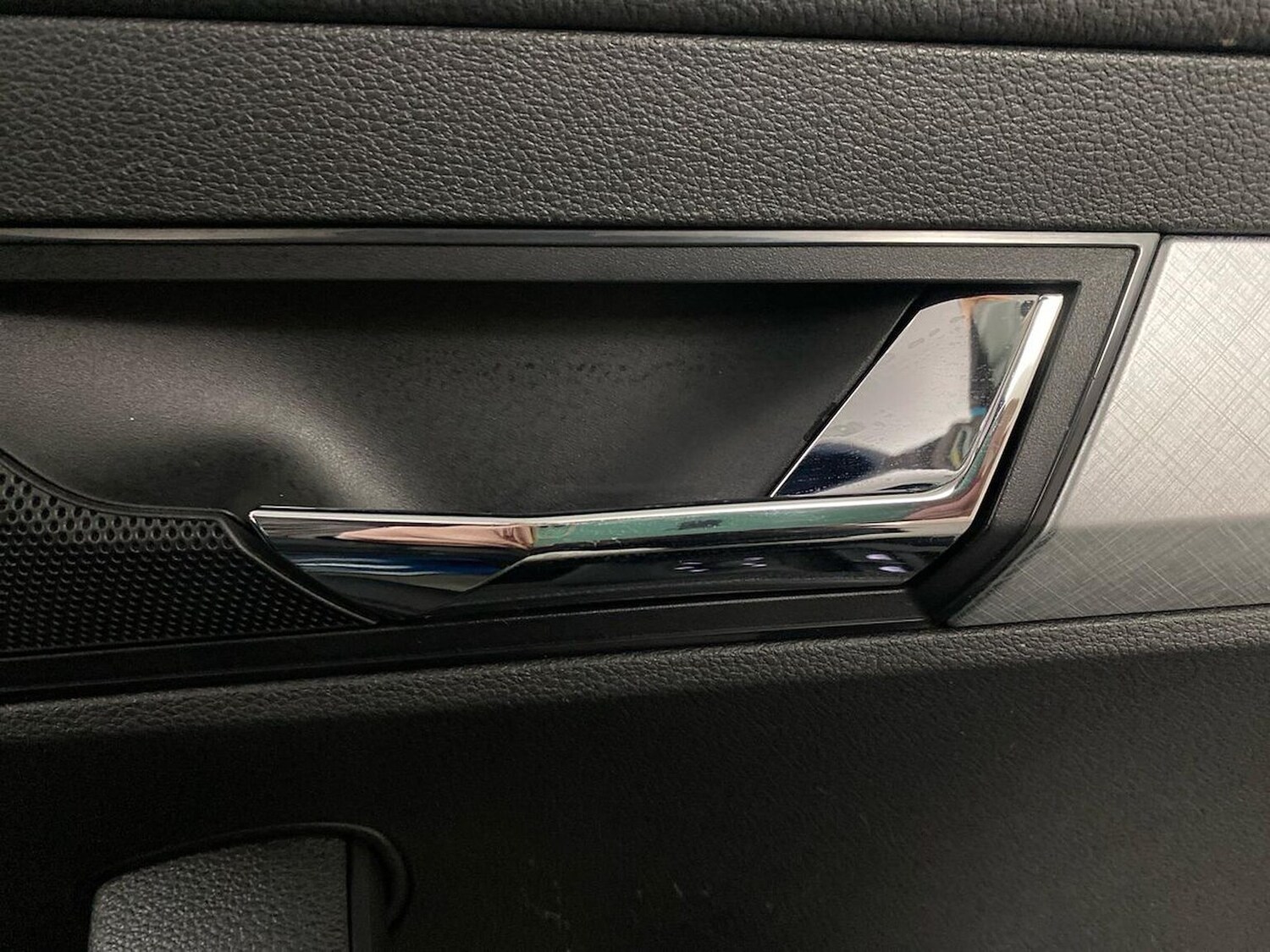 Used Skoda Karoq 2023 for sale - 78026186: Photo 23