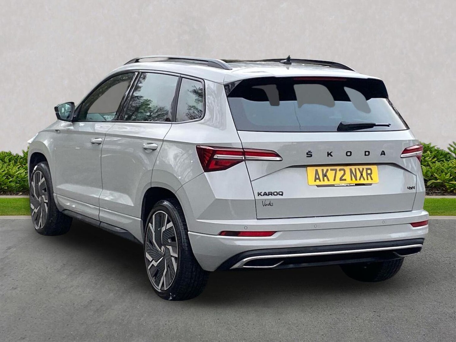 Used Skoda Karoq 2022 for sale - 77056742: Photo 2