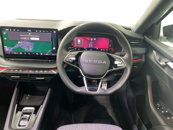 Used Skoda Octavia 2025 for sale - 76243201: Photo 11