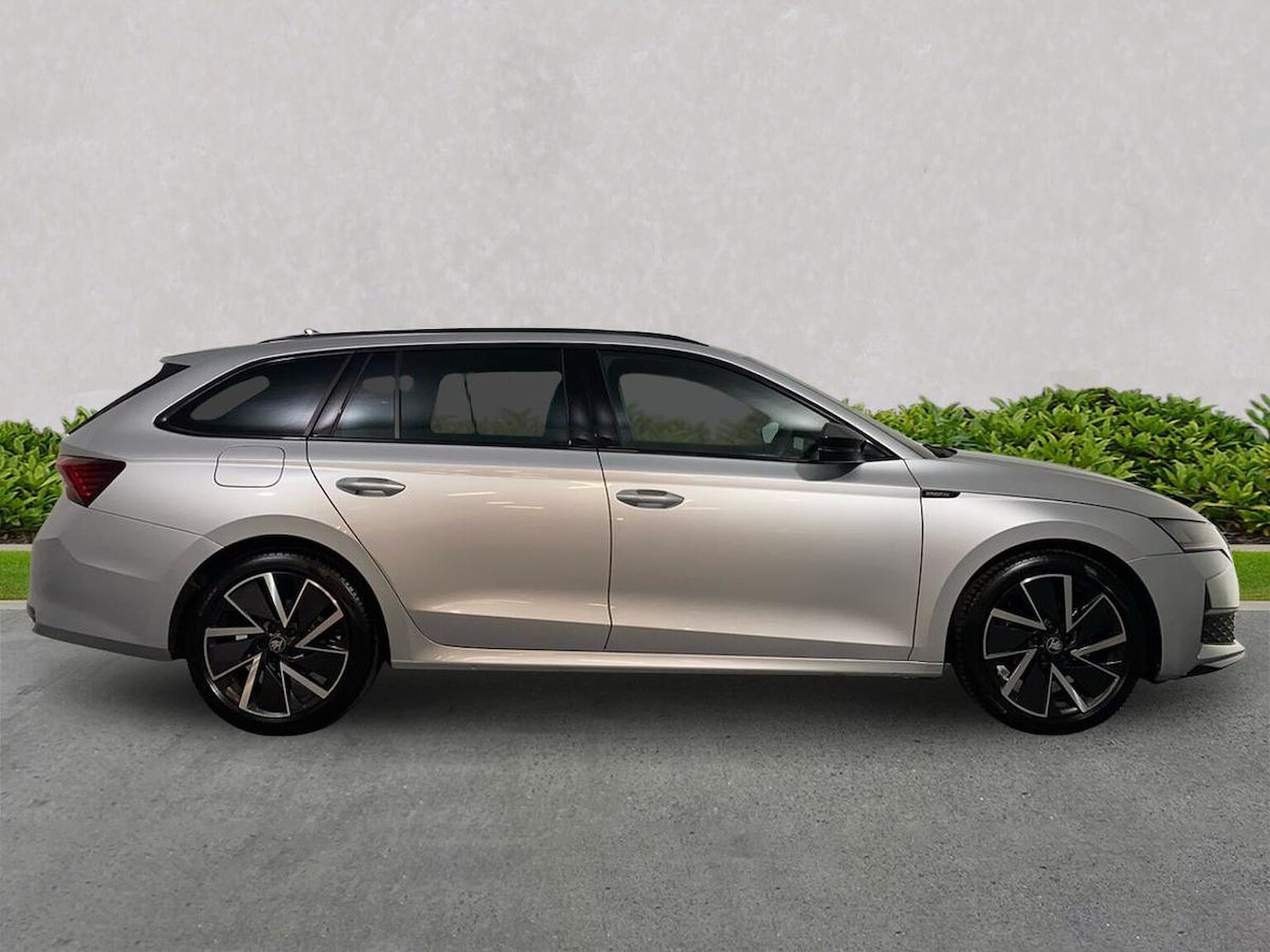 Used Skoda Octavia 2025 for sale - 76243201: Photo 3