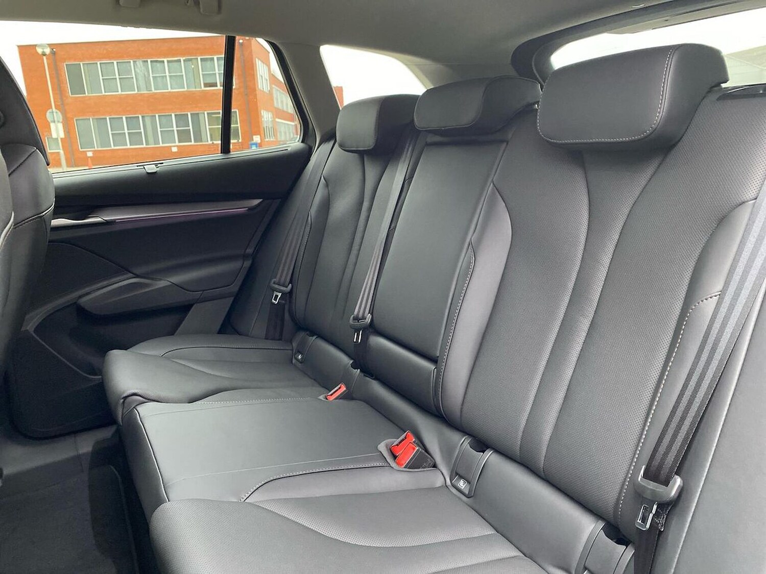 Used Skoda Enyaq 2025 for sale - 78139571: Photo 17