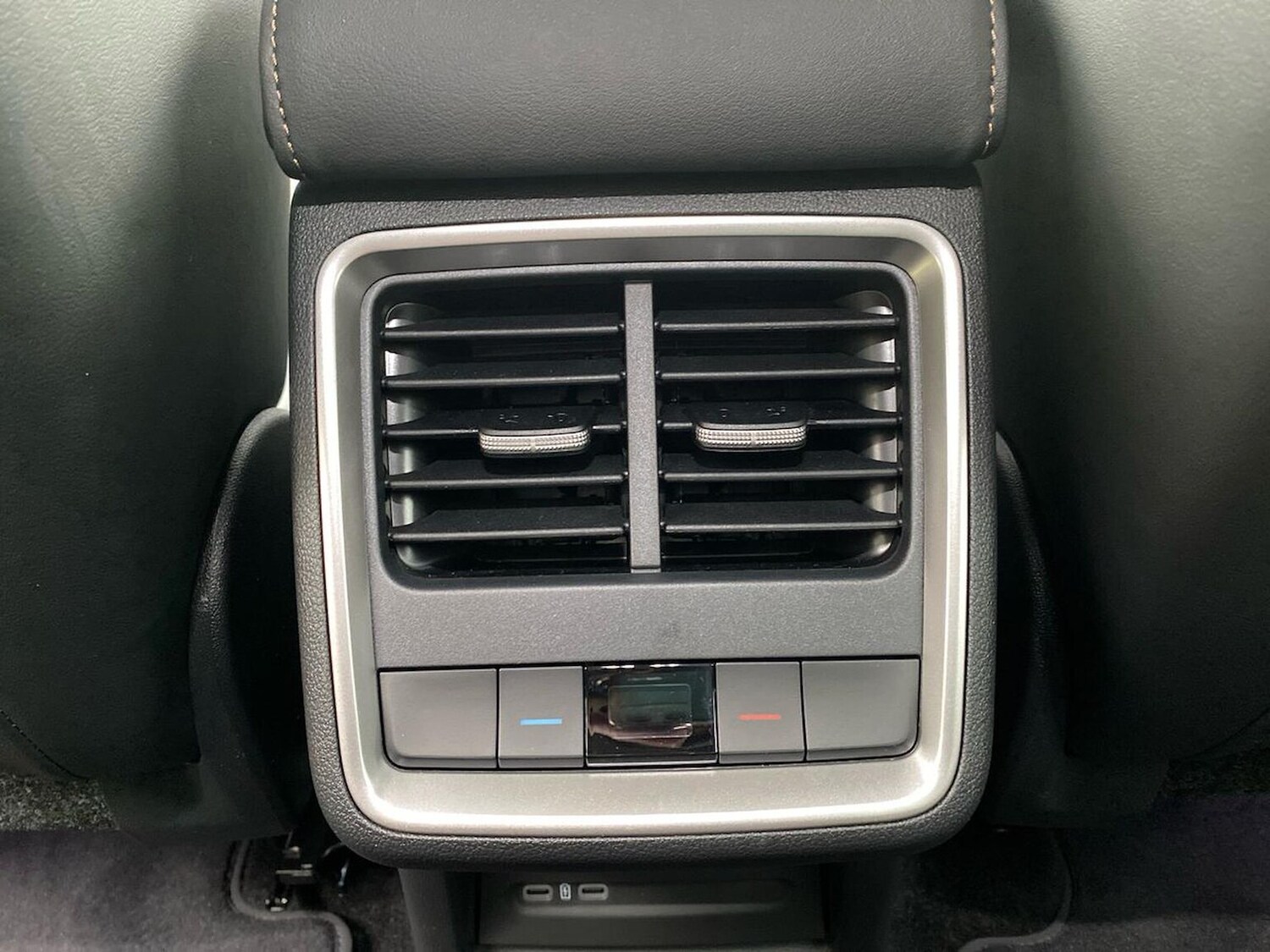 Used Skoda Enyaq 2025 for sale - 78139571: Photo 44