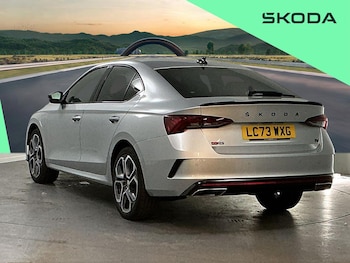 Used Skoda Octavia 2023 for sale - 79242156: Photo