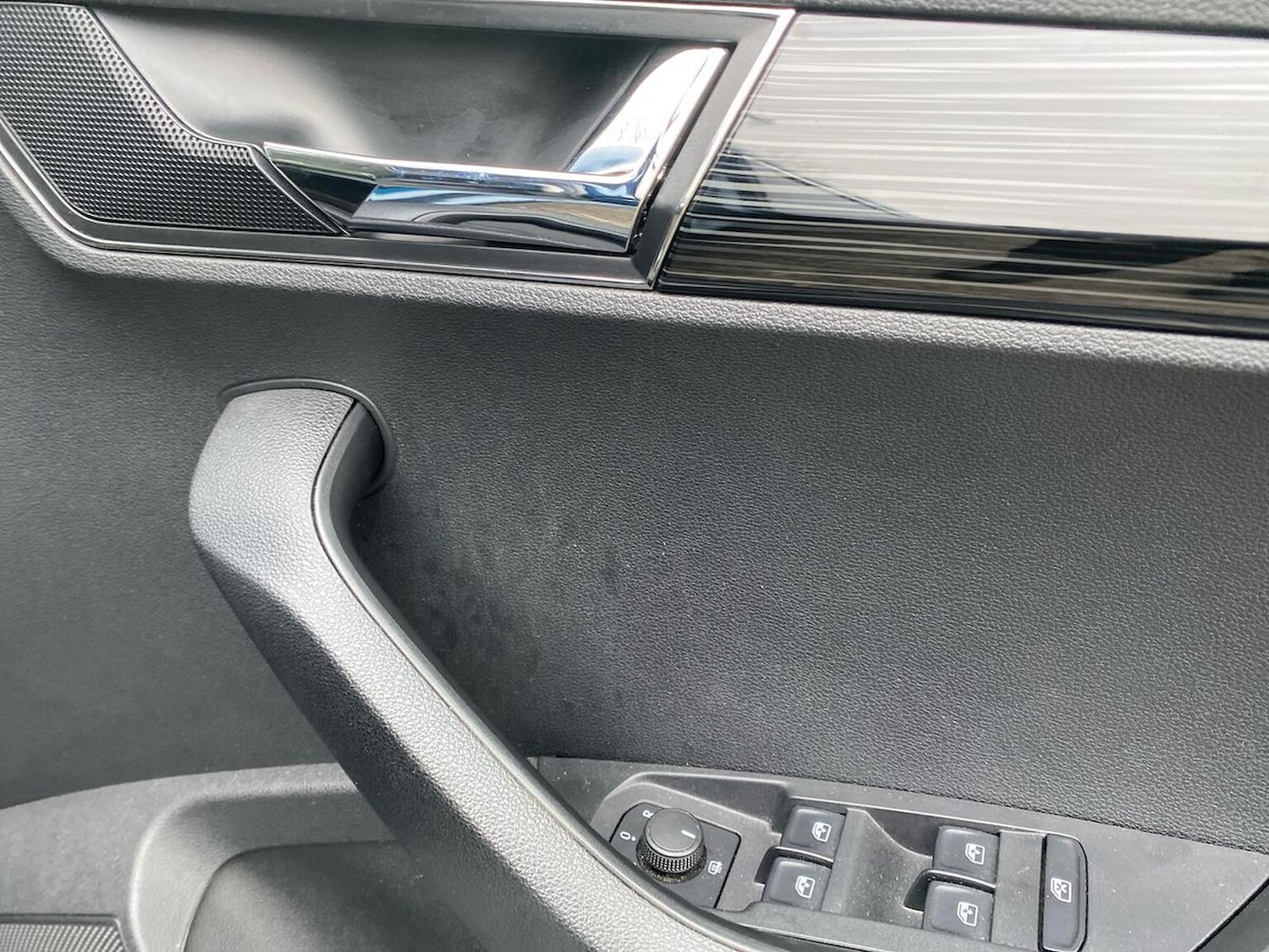 Used Skoda Karoq 2020 for sale - 77065794: Photo 24