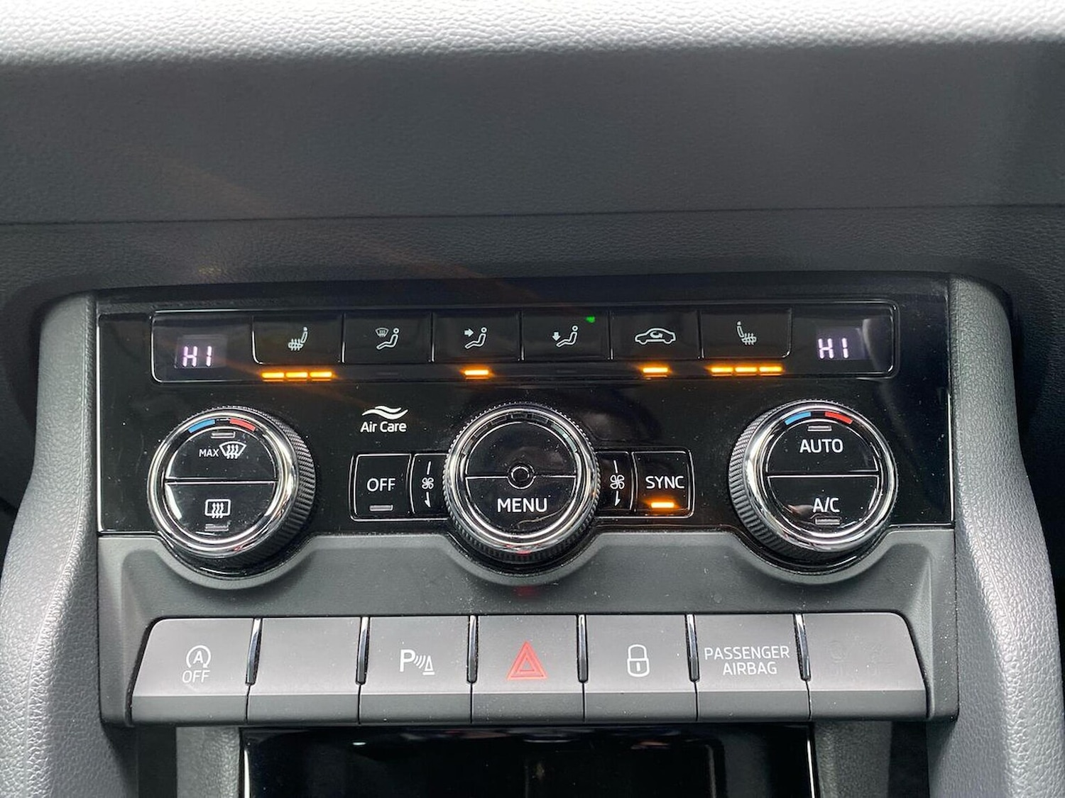 Used Skoda Karoq 2020 for sale - 77065794: Photo 36