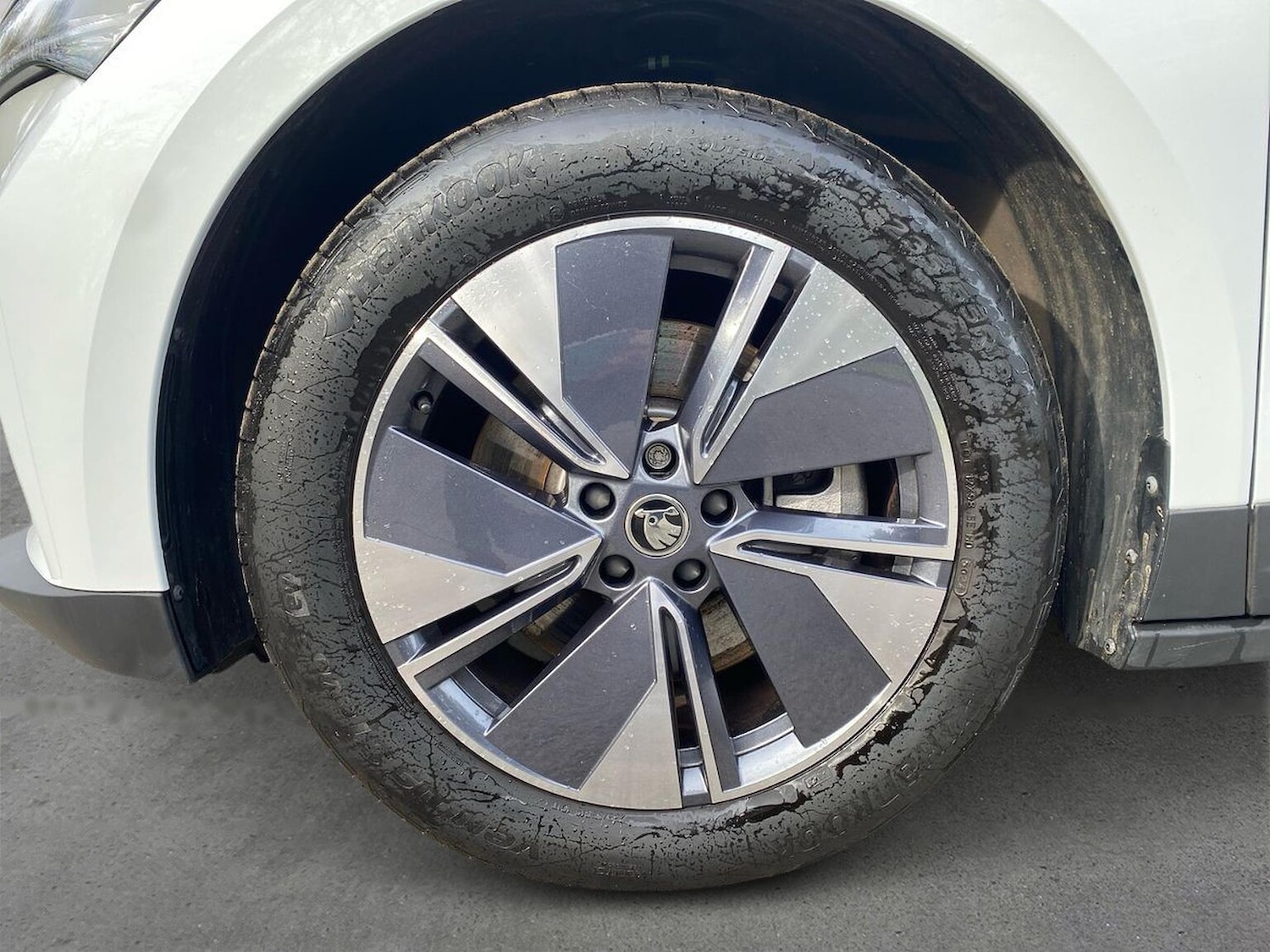 Used Skoda Enyaq 2025 for sale - 77901634: Photo 7