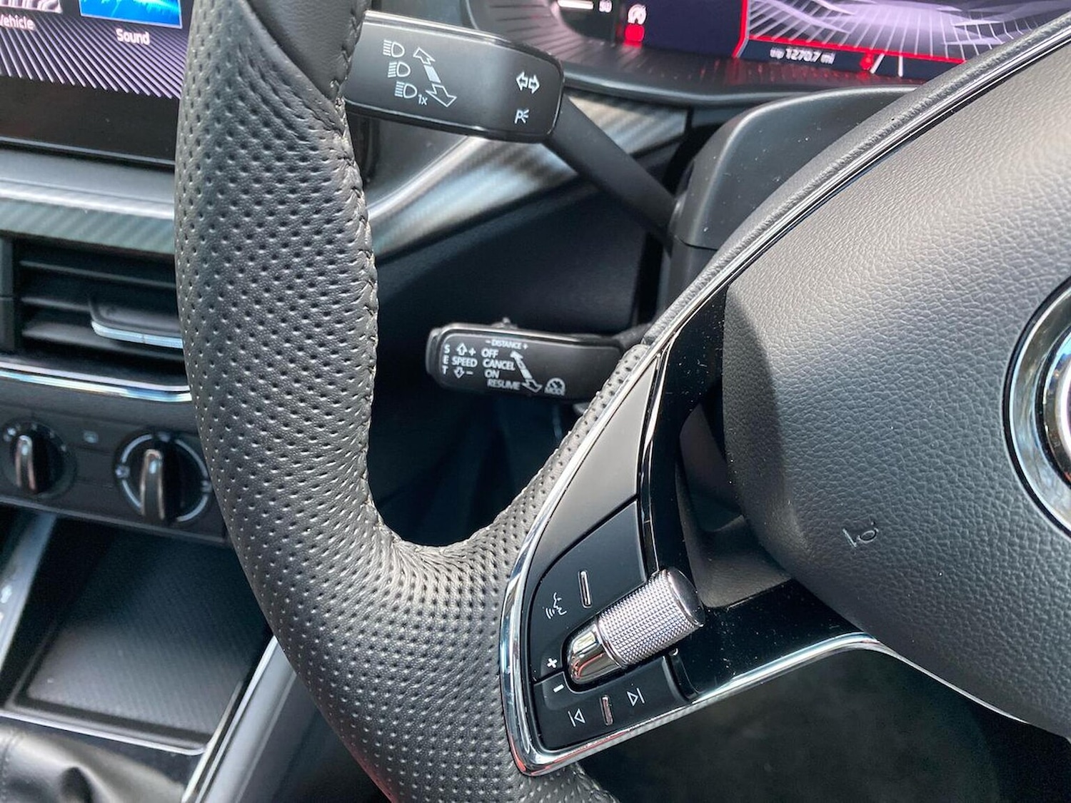 Used Skoda Kamiq 2023 for sale - 76918960: Photo 28