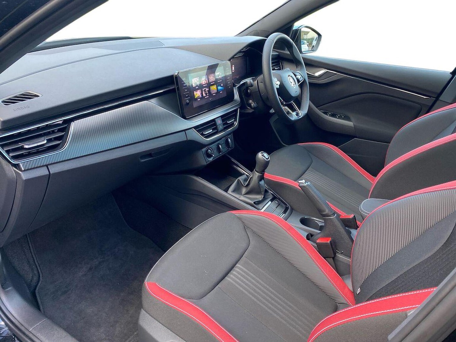 Used Skoda Kamiq 2023 for sale - 76918960: Photo 7