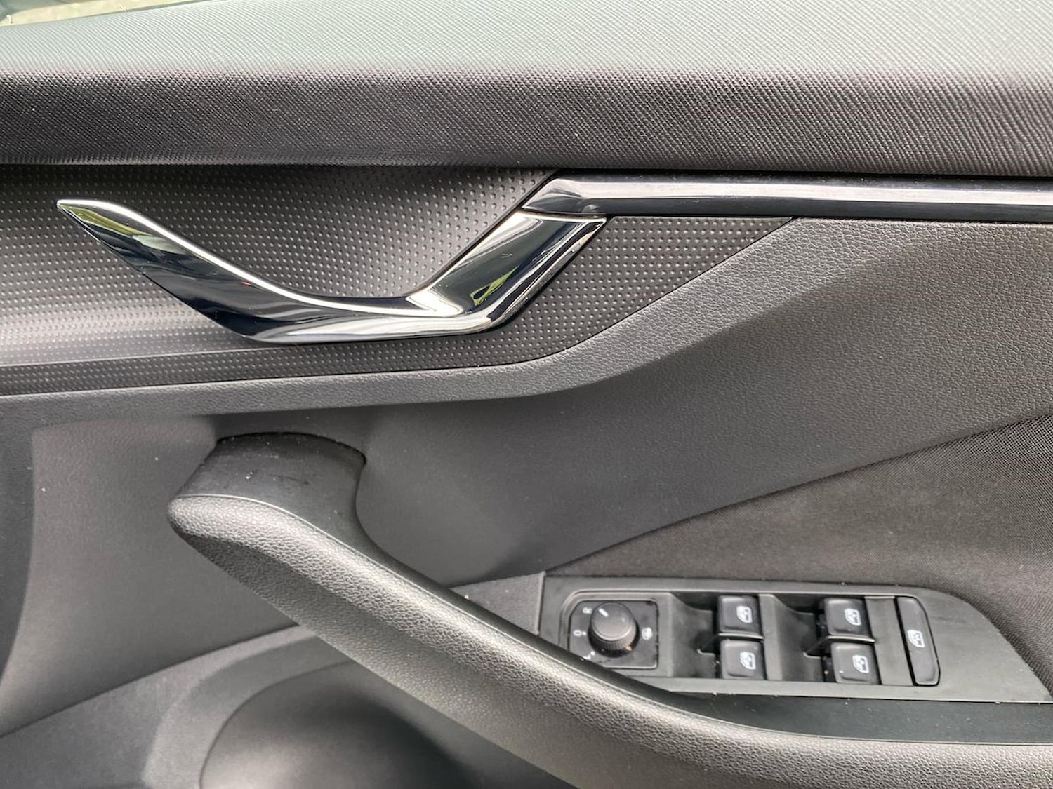 Used Skoda Kamiq 2020 for sale - 76490624: Photo 21