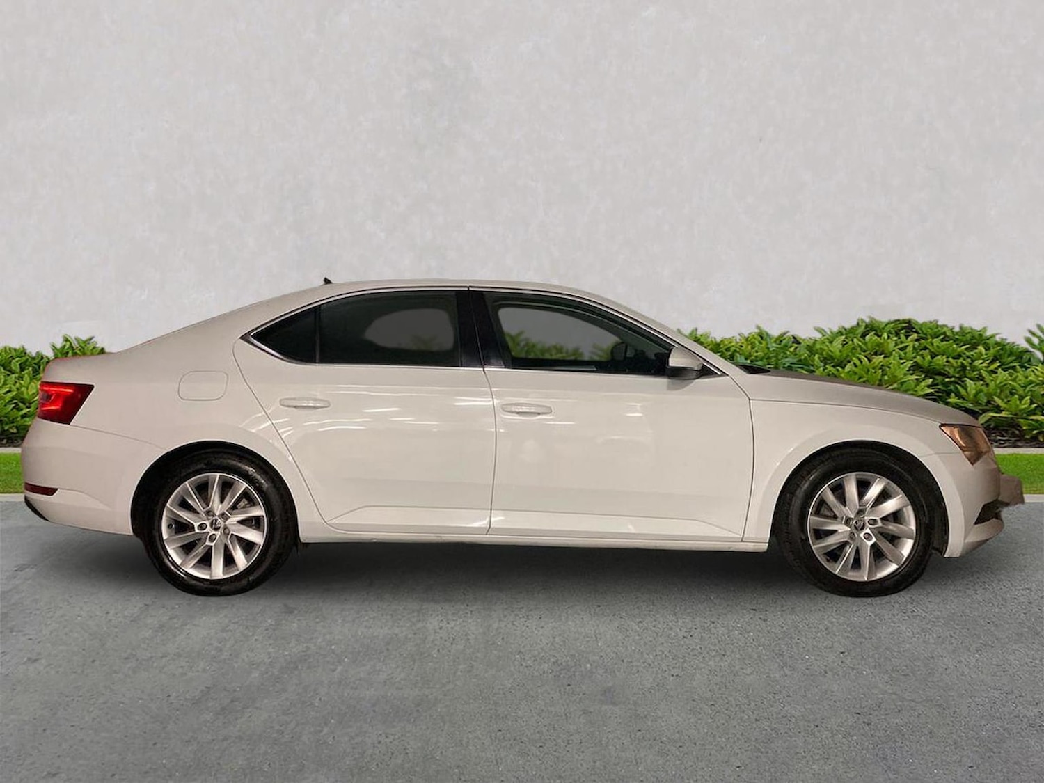 Used Skoda Superb 2019 for sale - 77488454: Photo 4