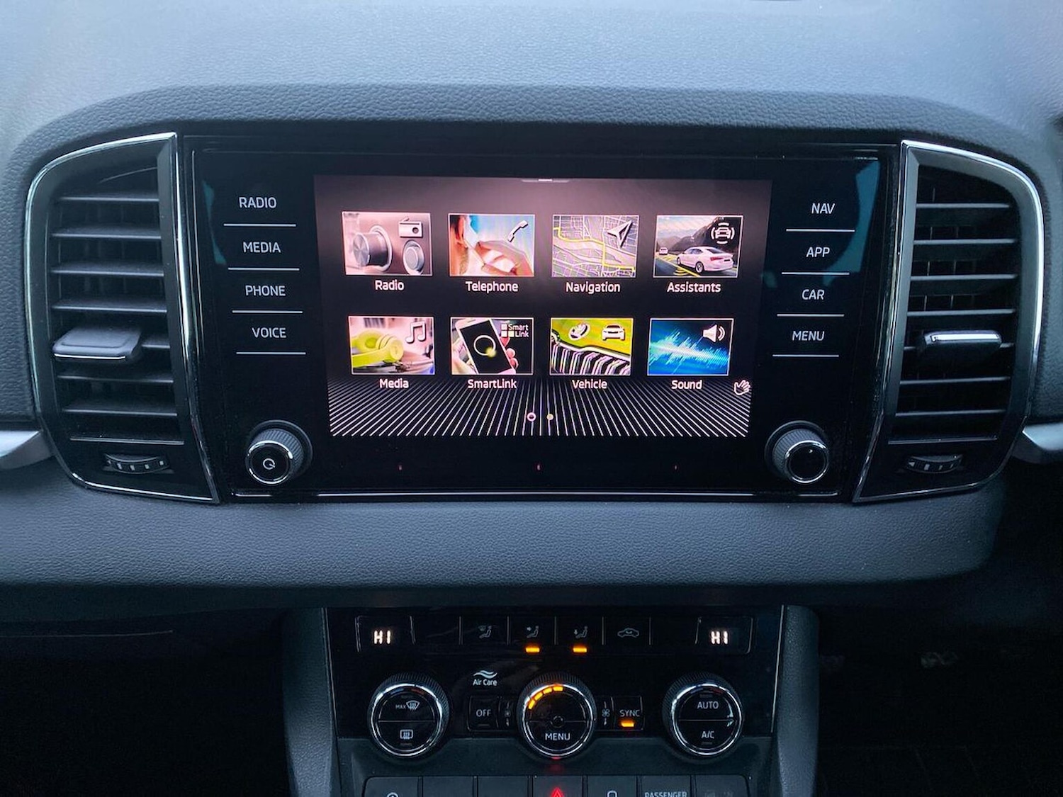 Used Skoda Karoq 2024 for sale - 76719322: Photo 11