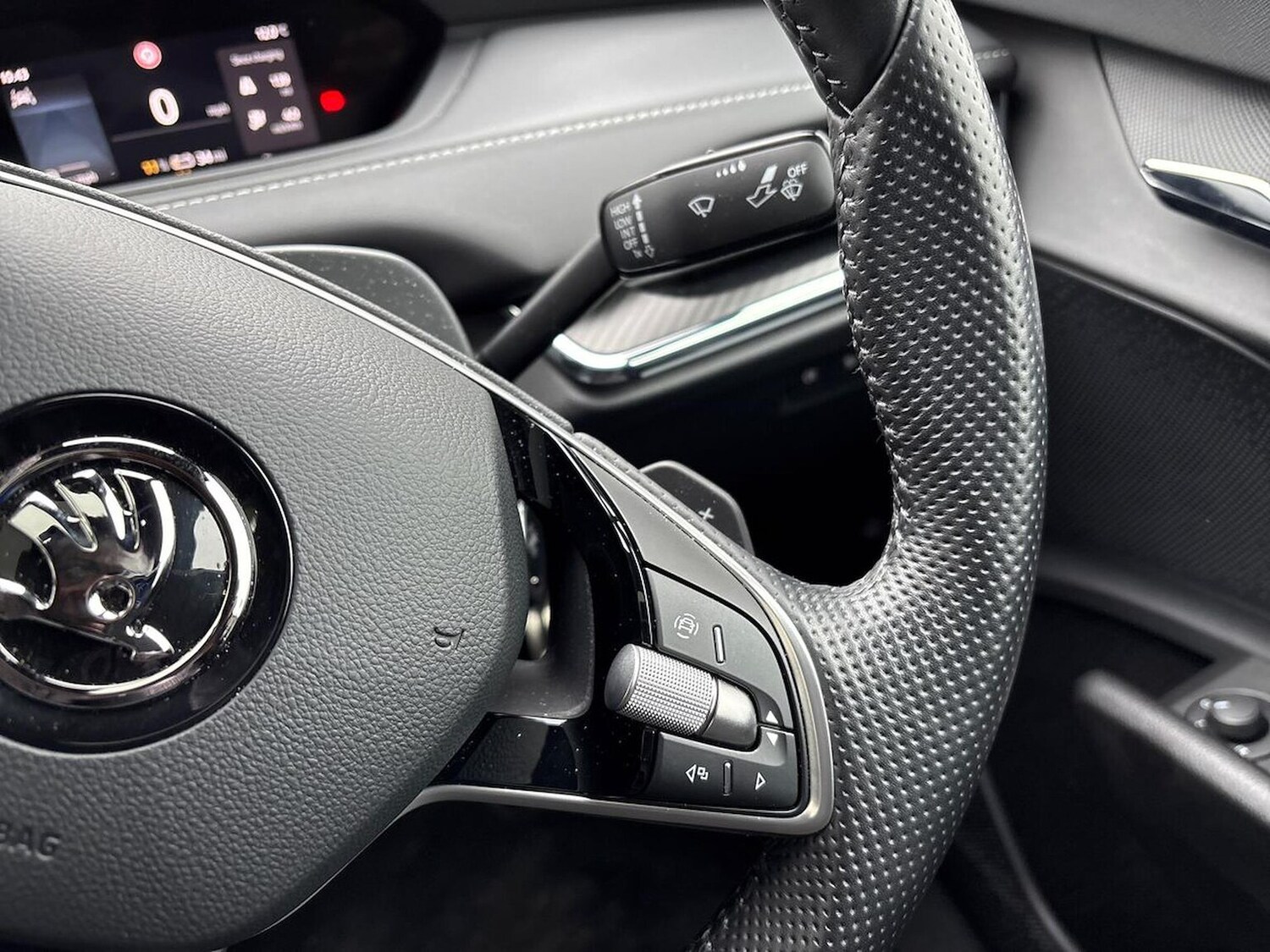 Used Skoda Enyaq 2024 for sale - 78106319: Photo 30