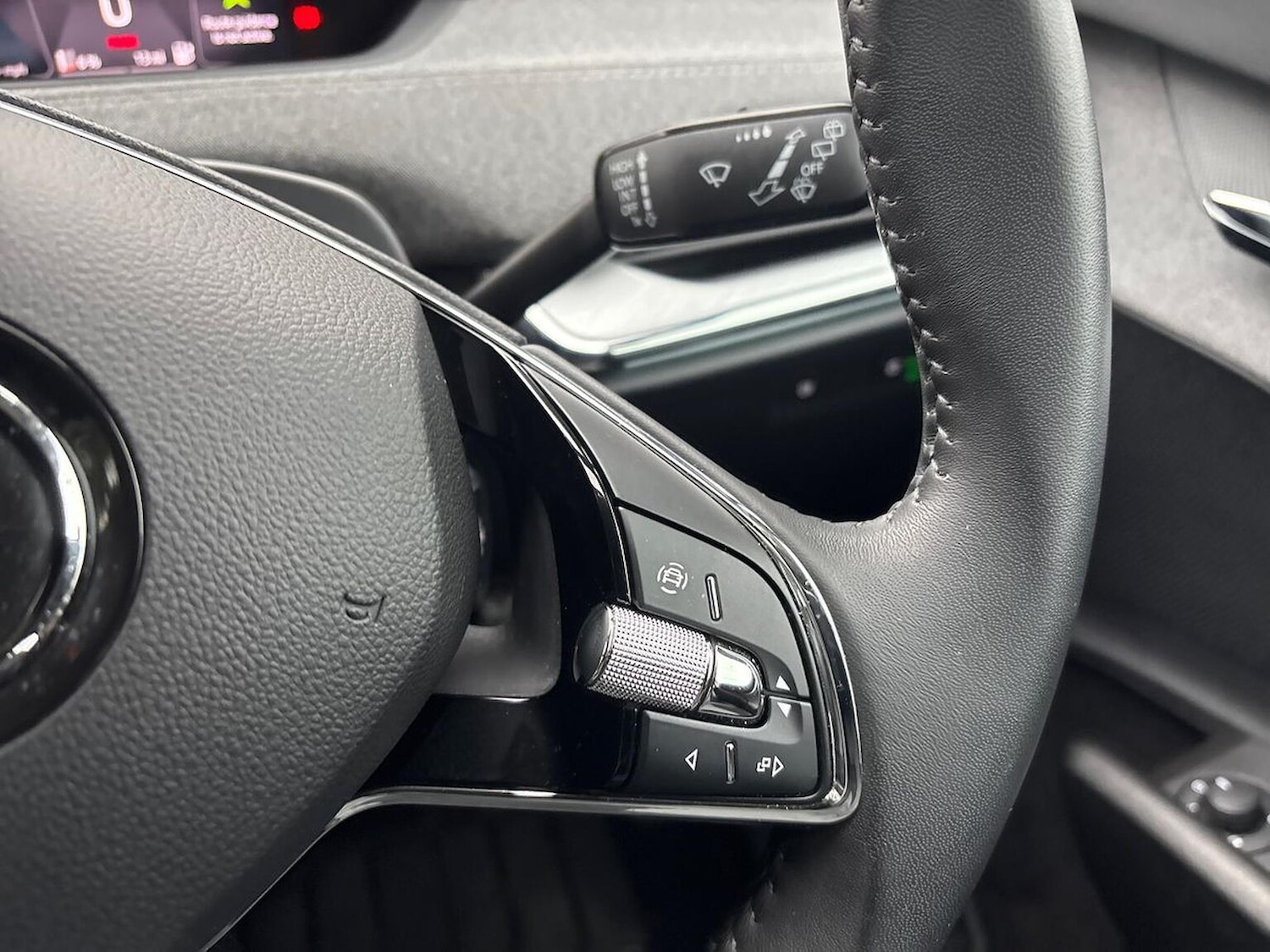 Used Skoda Enyaq 2023 for sale - 78168981: Photo 29