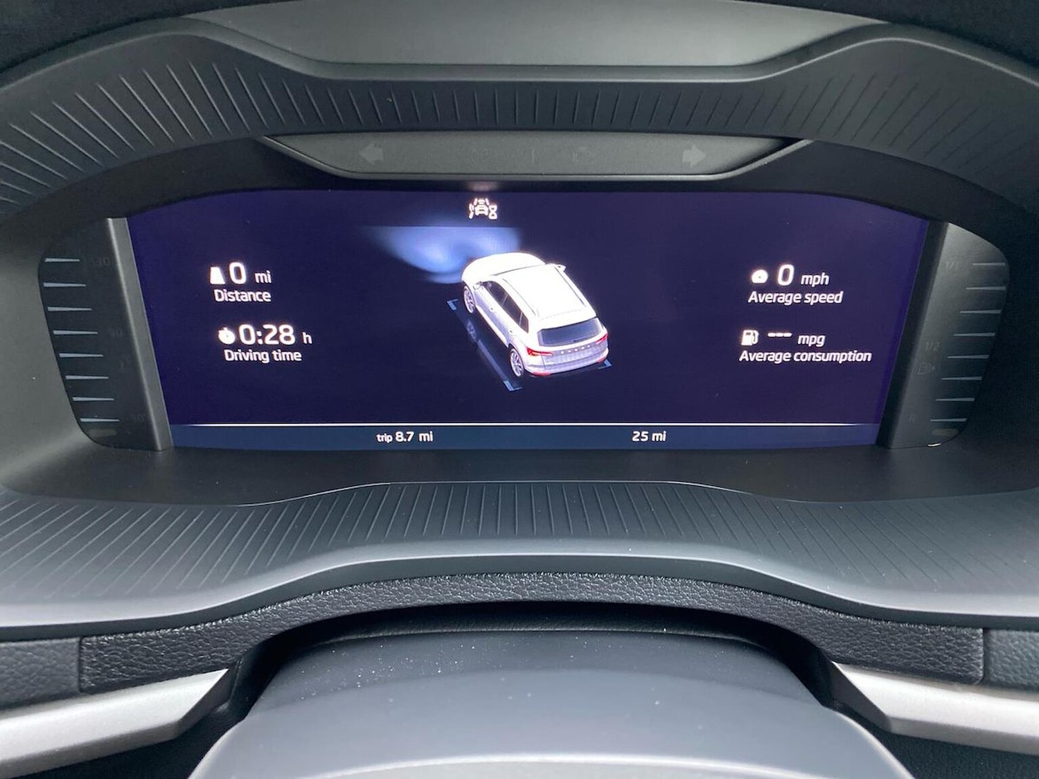 Used Skoda Karoq 2024 for sale - 76571042: Photo 10