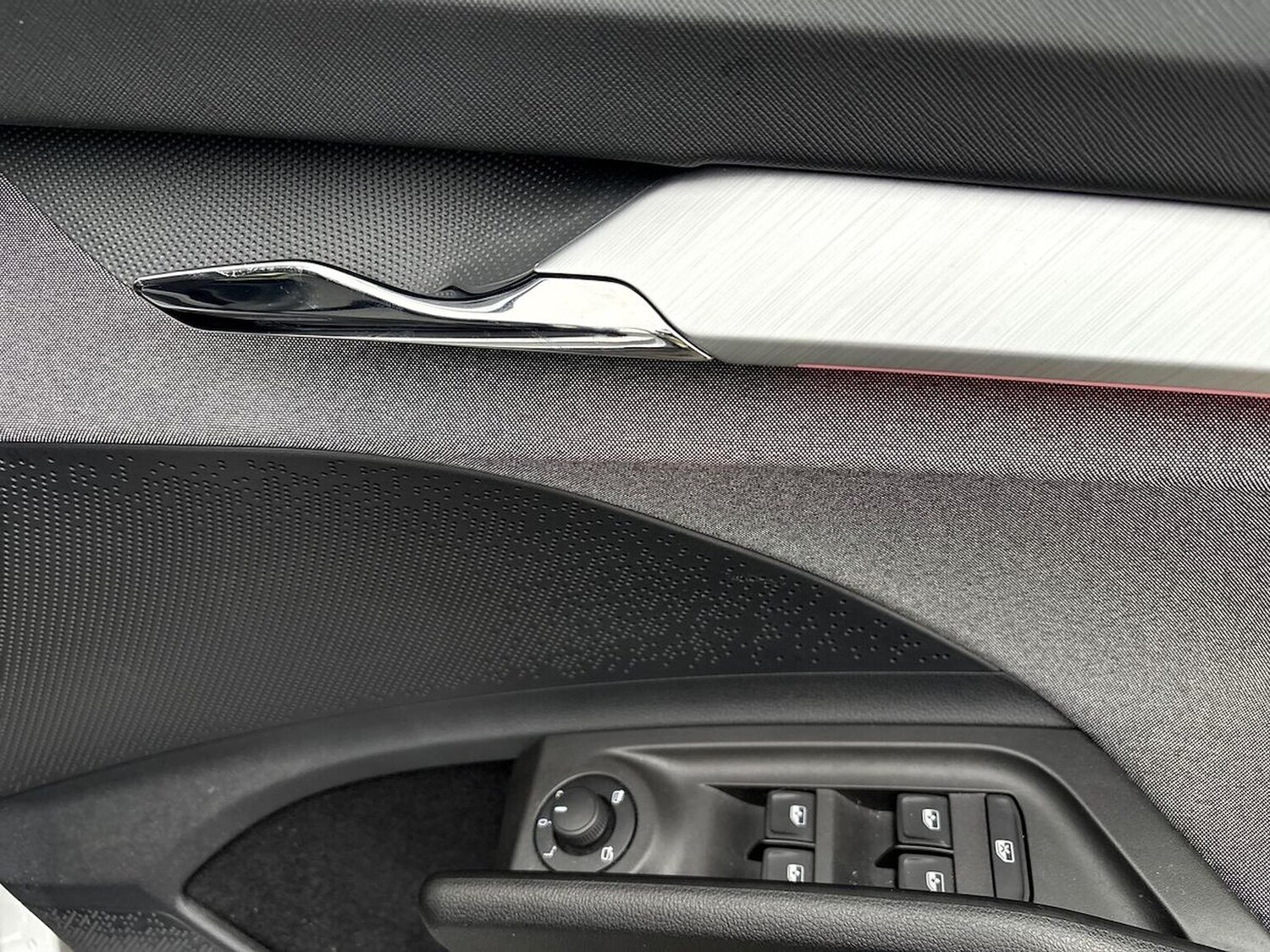 Used Skoda Enyaq 2023 for sale - 78026133: Photo 22