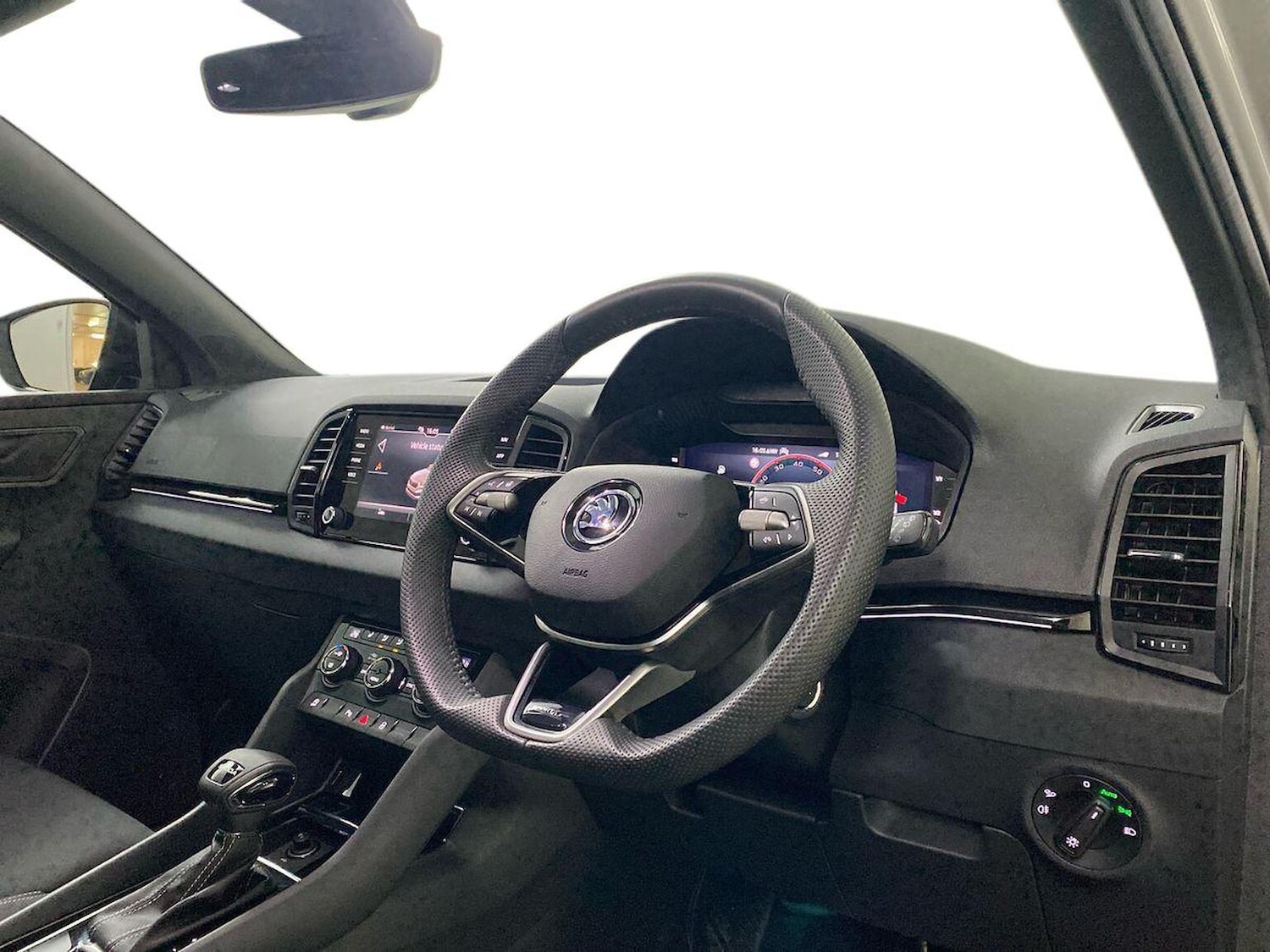 Used Skoda Karoq 2024 for sale - 78039319: Photo 16