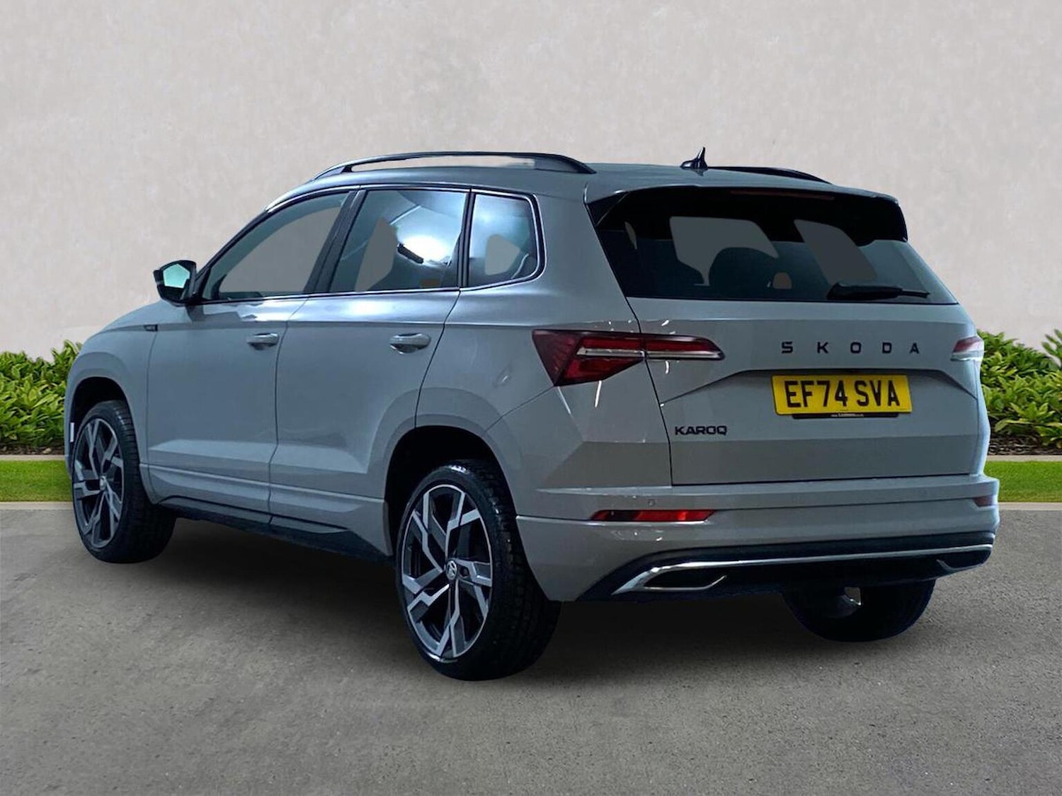 Used Skoda Karoq 2024 for sale - 78039319: Photo 2